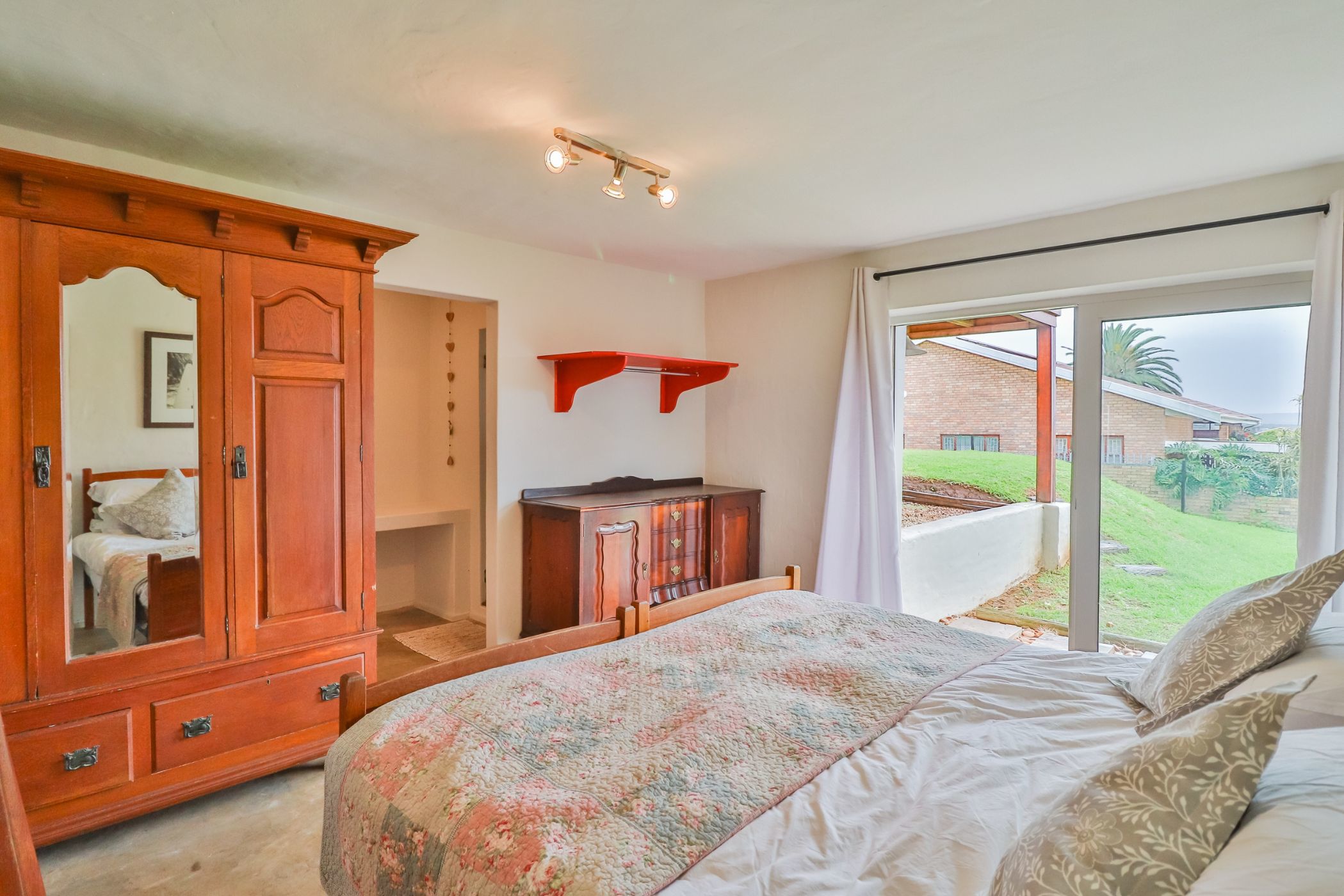 4 Bedroom House For Sale Wave Crest 1JF1618326 Pam Golding Properties