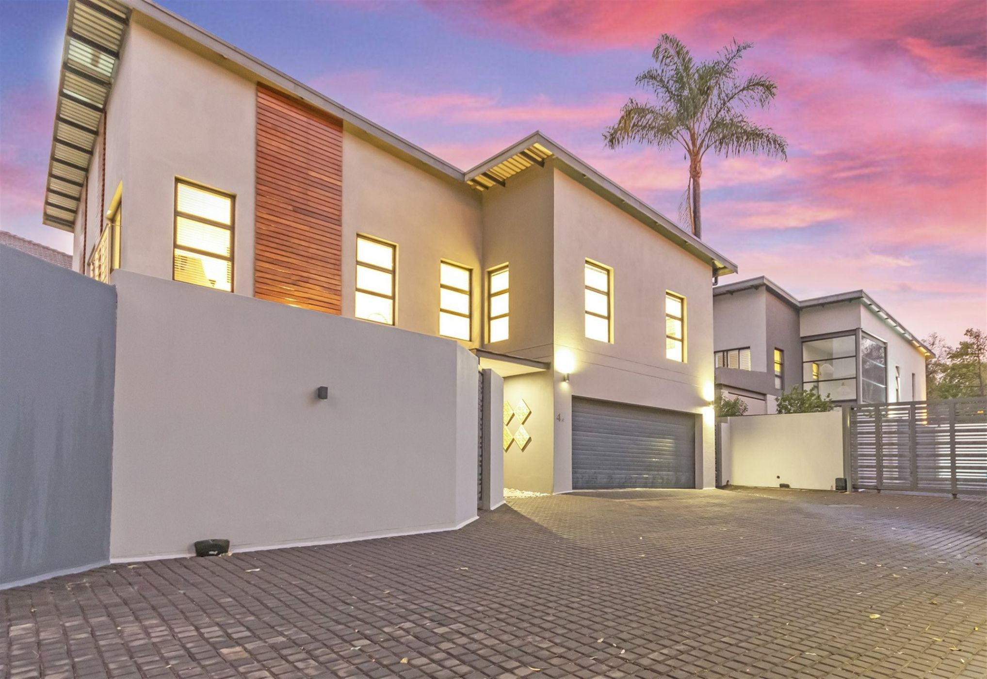 4 Bedroom Doublestorey Cluster For Sale Orchards HP1618040 Pam