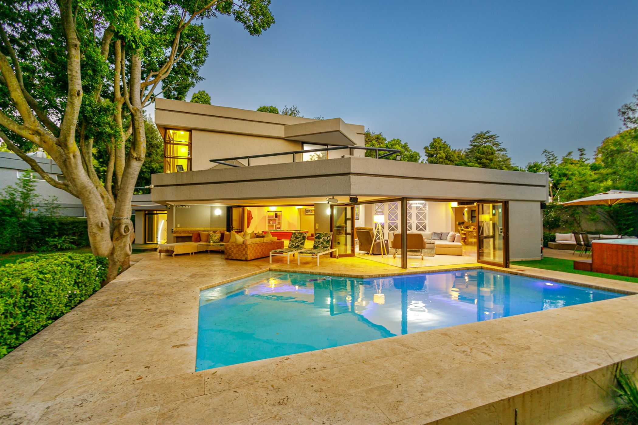 4 Bedroom House For Sale Waverley (Johannesburg) HP1623477 Pam