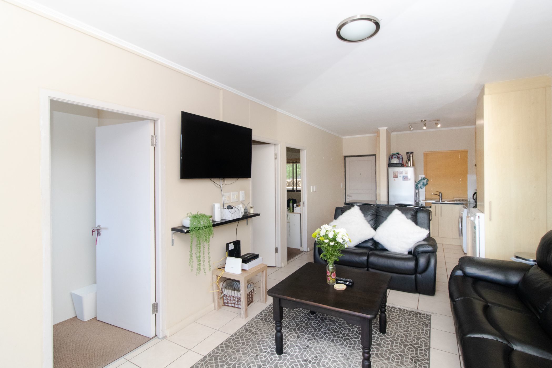 2 Bedroom Apartment For Sale Tygervalley Waterfront DBV1623014