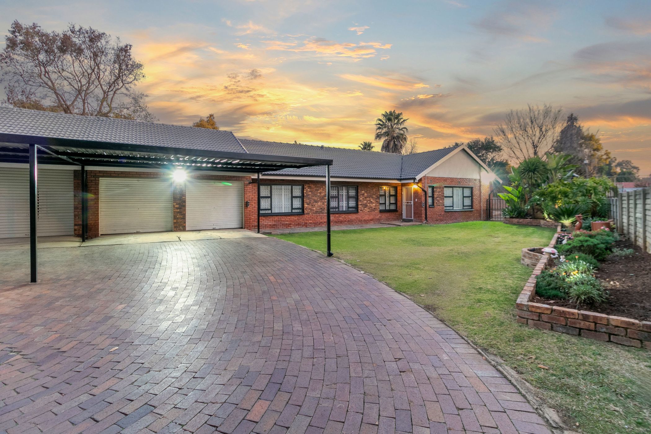 3 Bedroom House For Sale Pomona KTP1619411 Pam Golding Properties