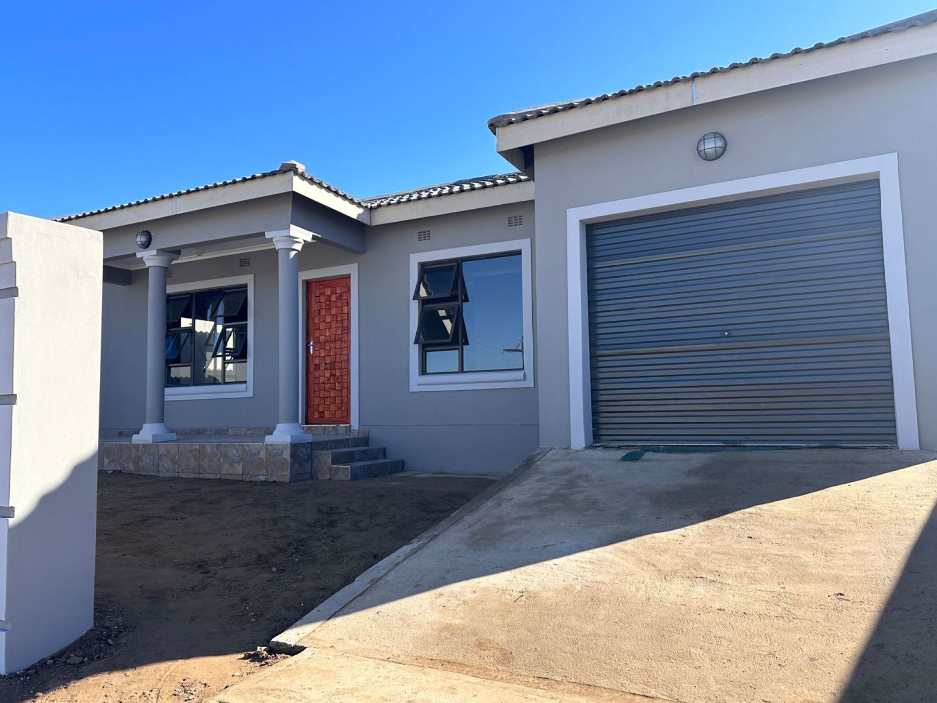 3 Bedroom House For Sale Southernwood (Mthatha) 1MH1620074 Pam
