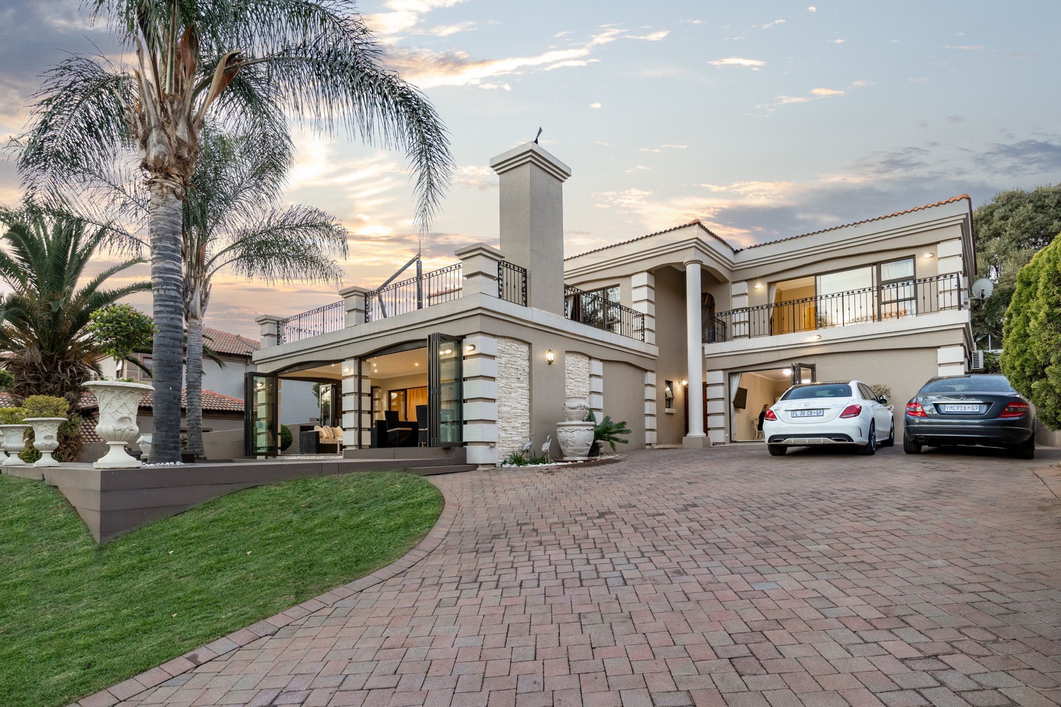 5 Bedroom House For Sale Ruimsig RAN1620944 Pam Golding Properties