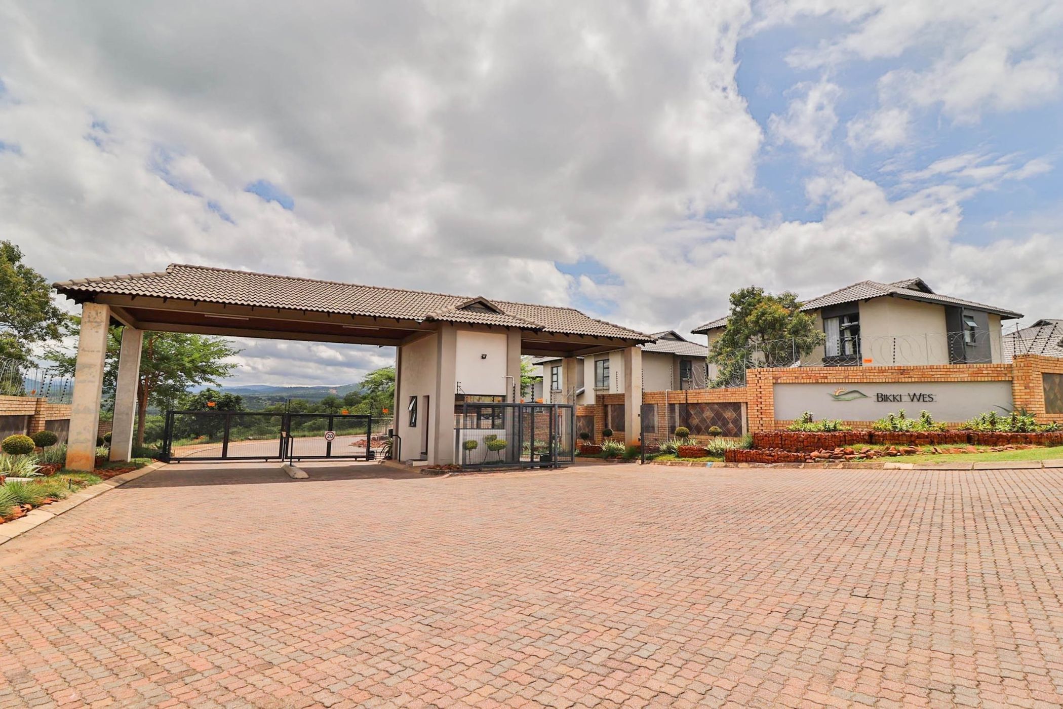 3 Bedroom House For Sale Stonehenge 1NS1621262 Pam Golding Properties