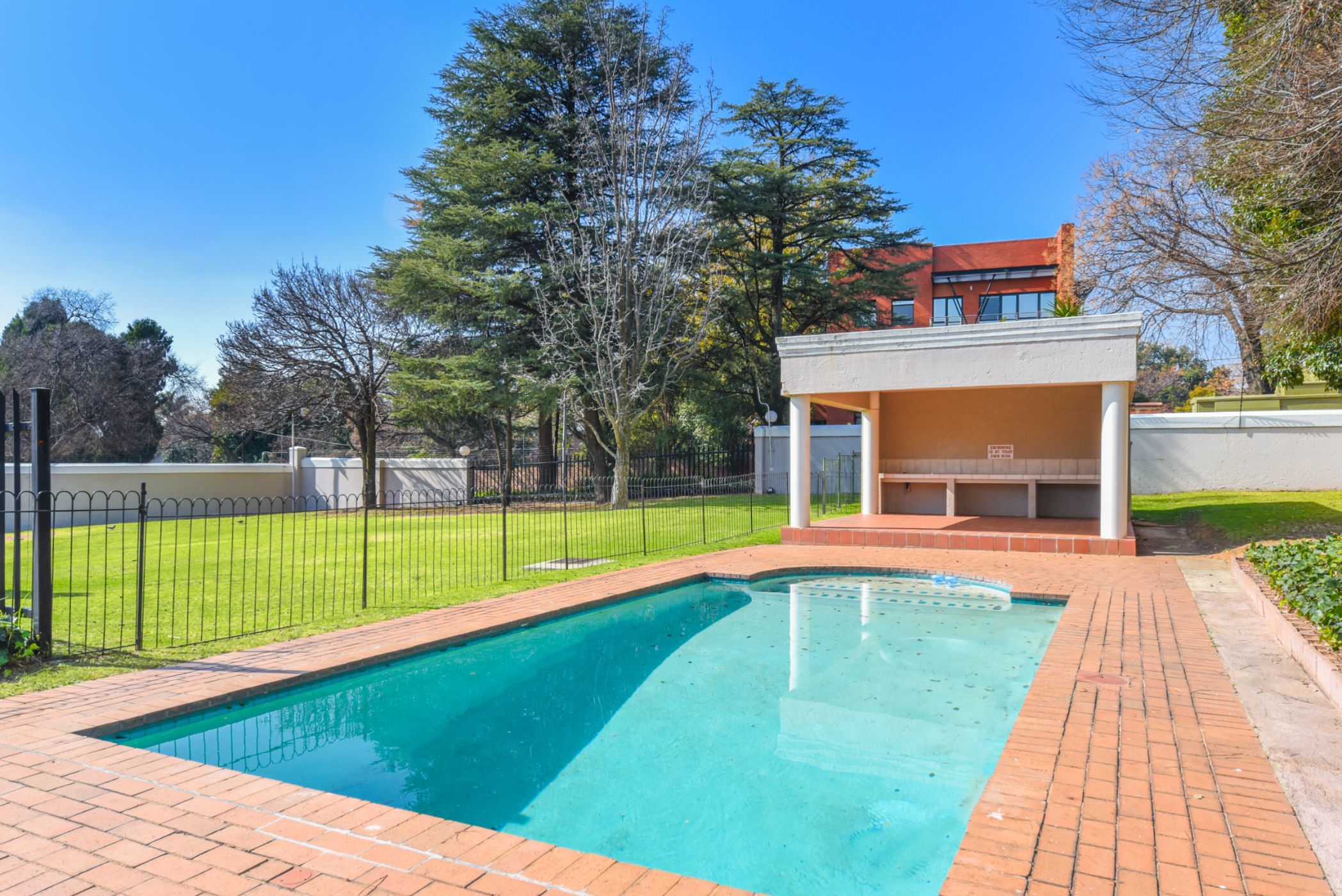 2 Bedroom Apartment For Sale Sandown (Sandton) HP1652603 Pam