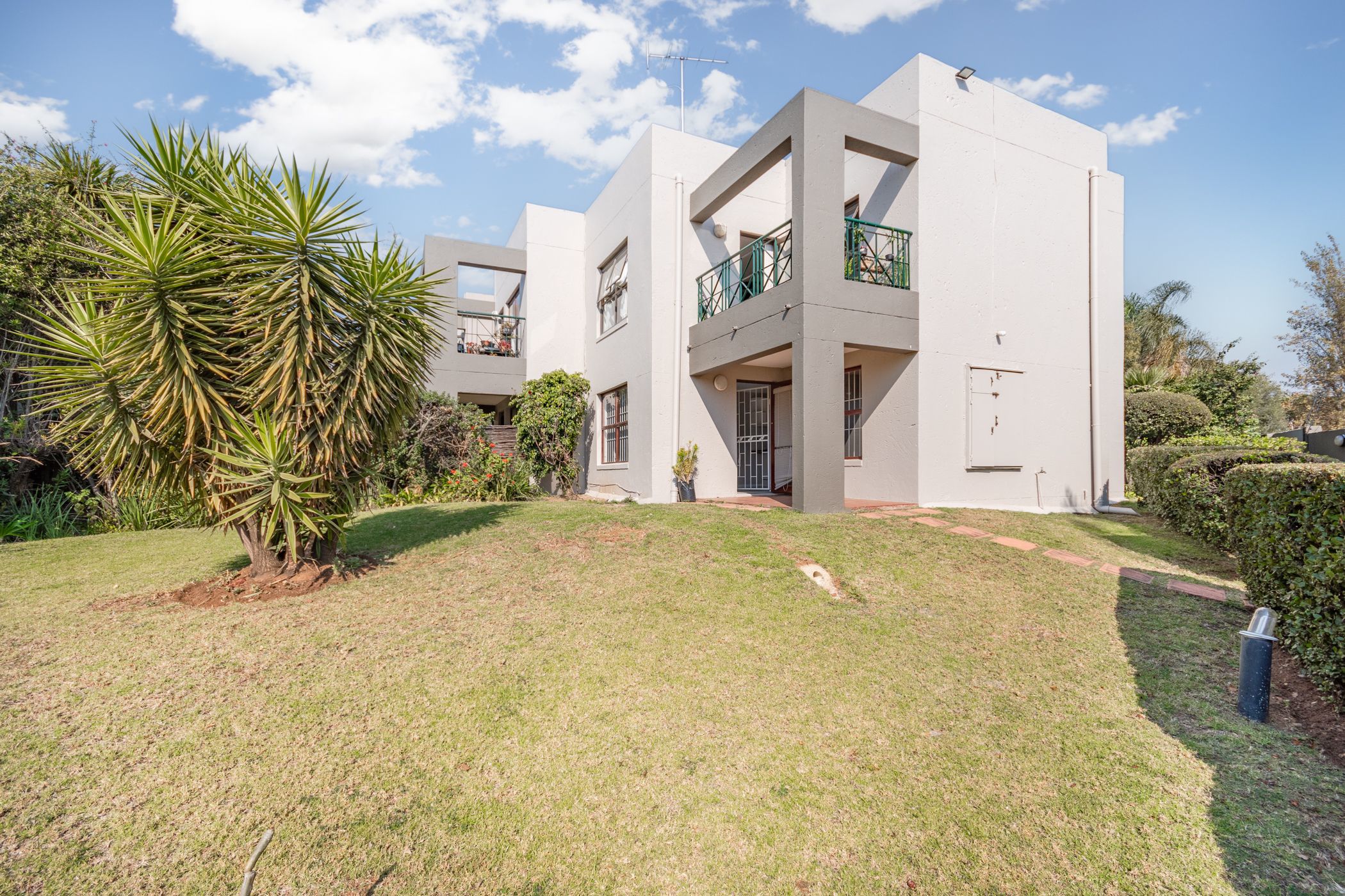 1 Bedroom Apartment For Sale Marais Steyn Park BED1621346 Pam