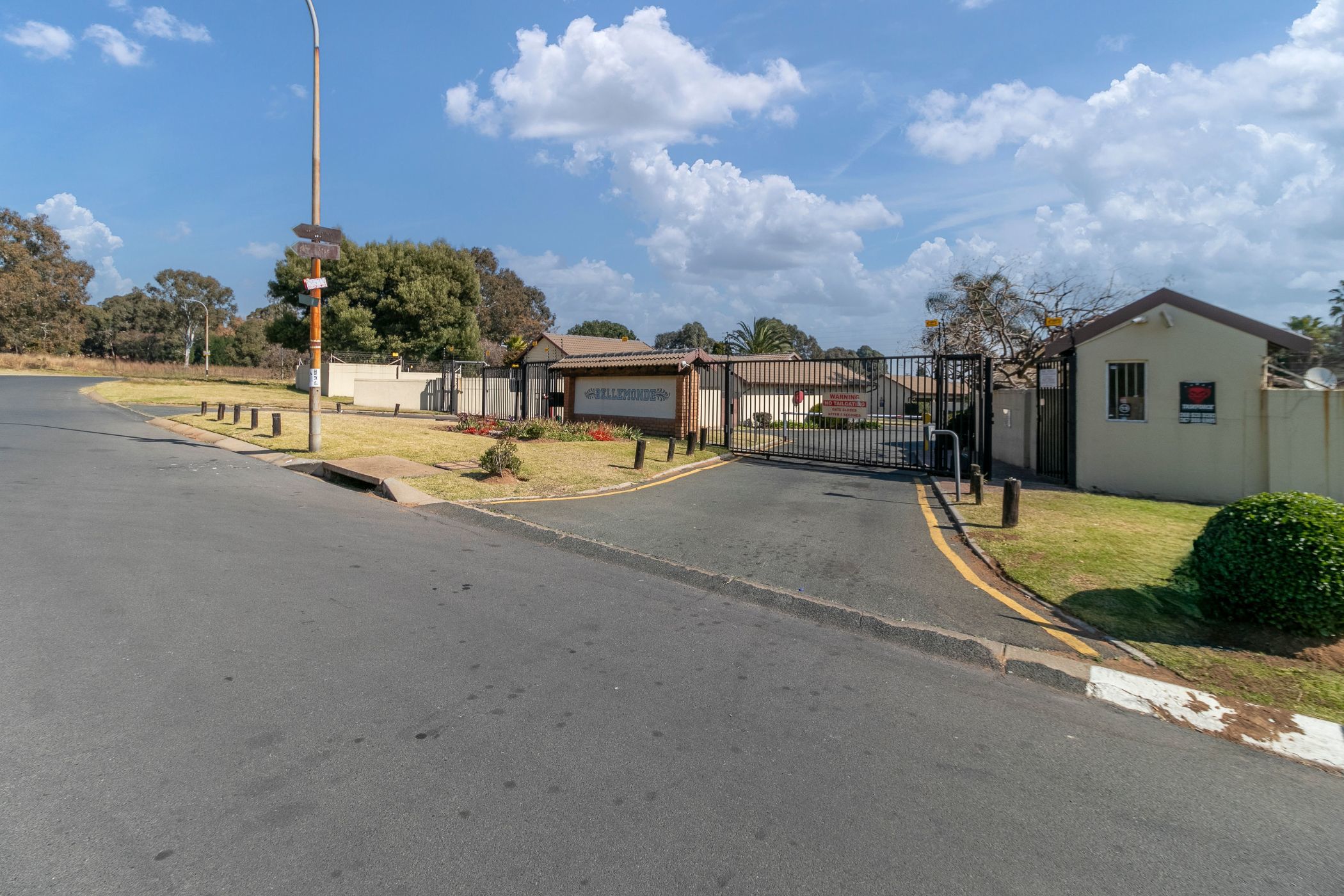 2 Bedroom Townhouse For Sale Ormonde 1GV1621568 Pam Golding