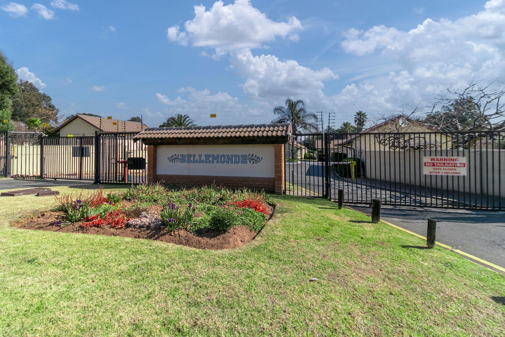 2 Bedroom Townhouse For Sale Ormonde 1GV1621568 Pam Golding Properties