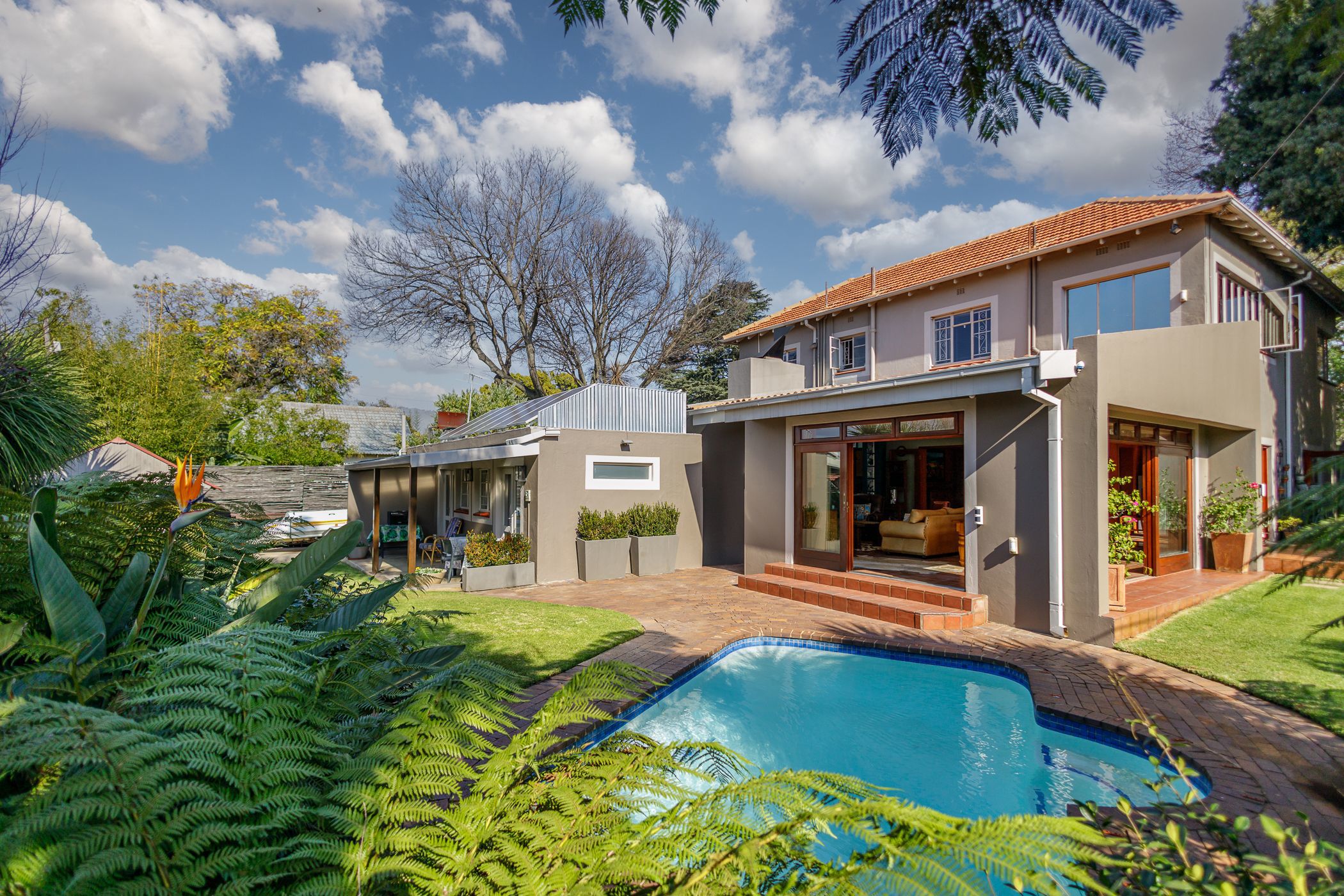 4 bedroom house for sale in Greenside (Johannesburg)