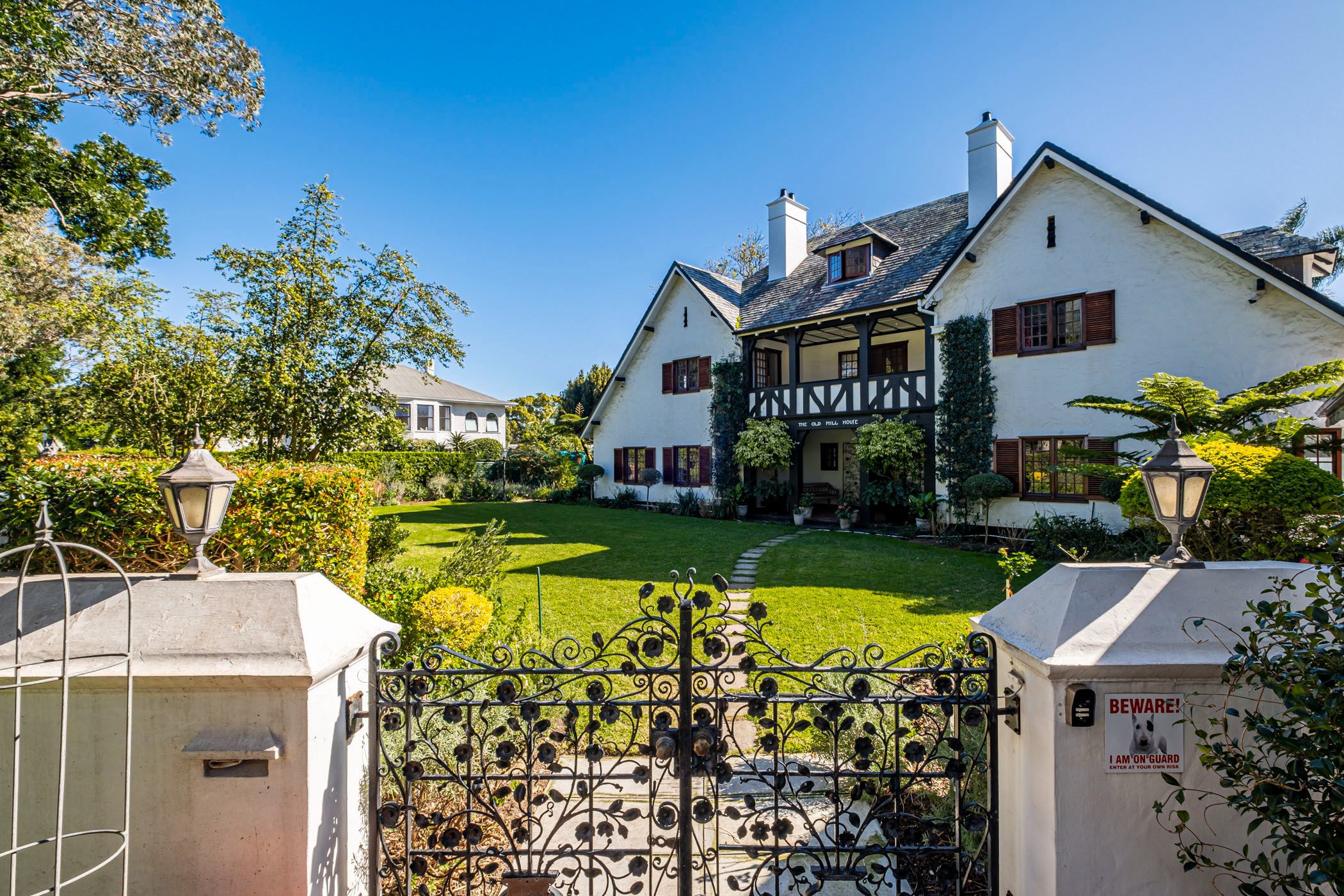 4 Bedroom House For Sale Mill Park 1PLZ1625620 Pam Golding Properties