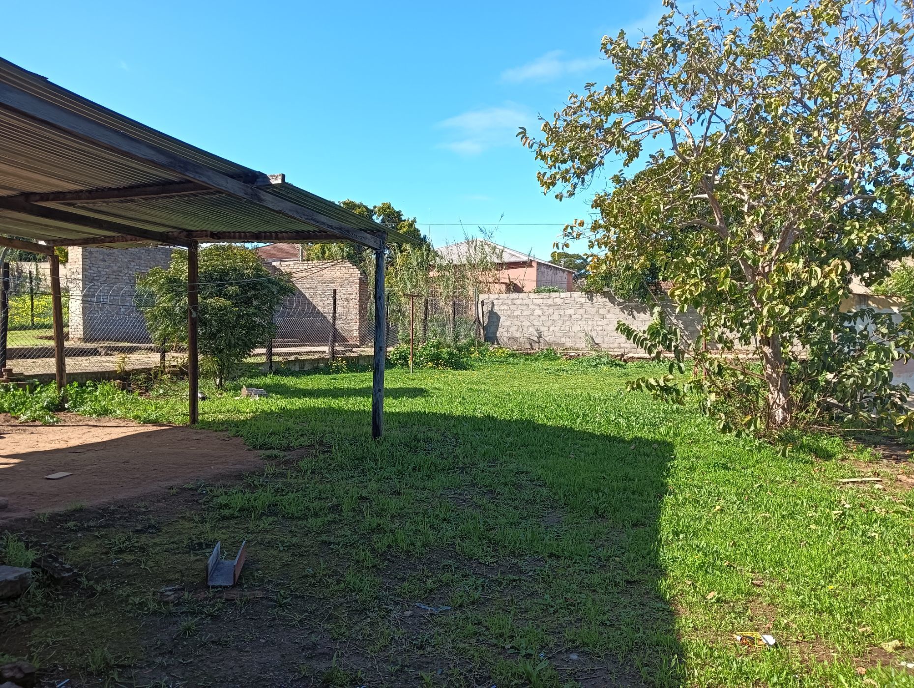 2 Bedroom House For Sale Uitenhage Central (Kariega Central