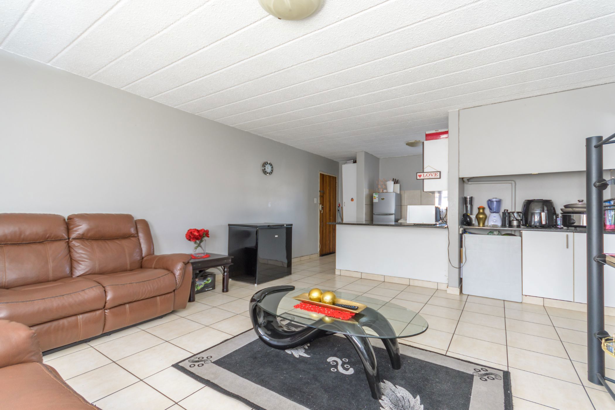 2 Bedroom Apartment For Sale Ravenswood BOK1626390 Pam Golding