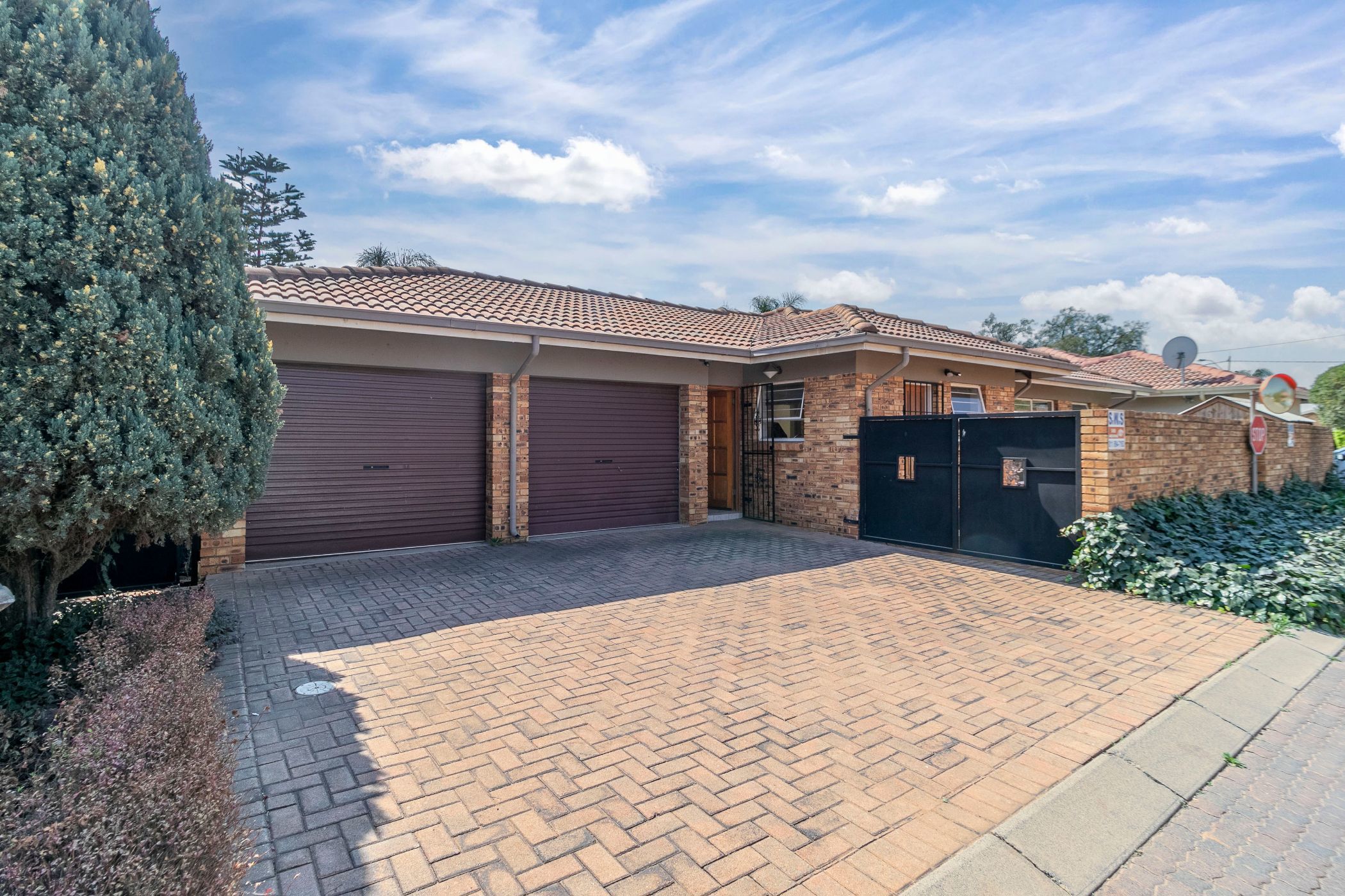 3 Bedroom House For Sale Beyers Park BOK1640760 Pam Golding