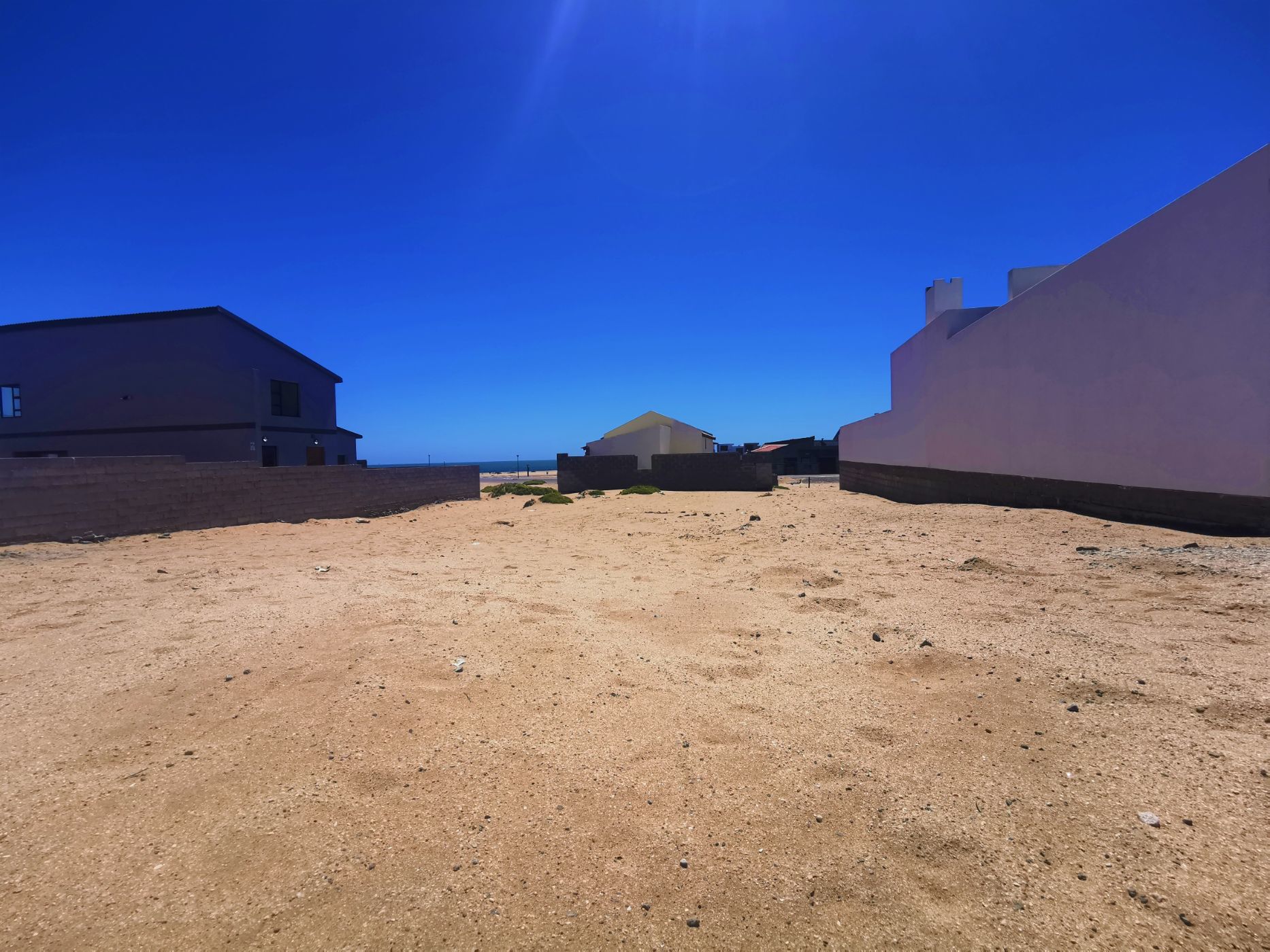 636-m2-vacant-land-for-sale-dolphin-beach-namibia-3nm1576558