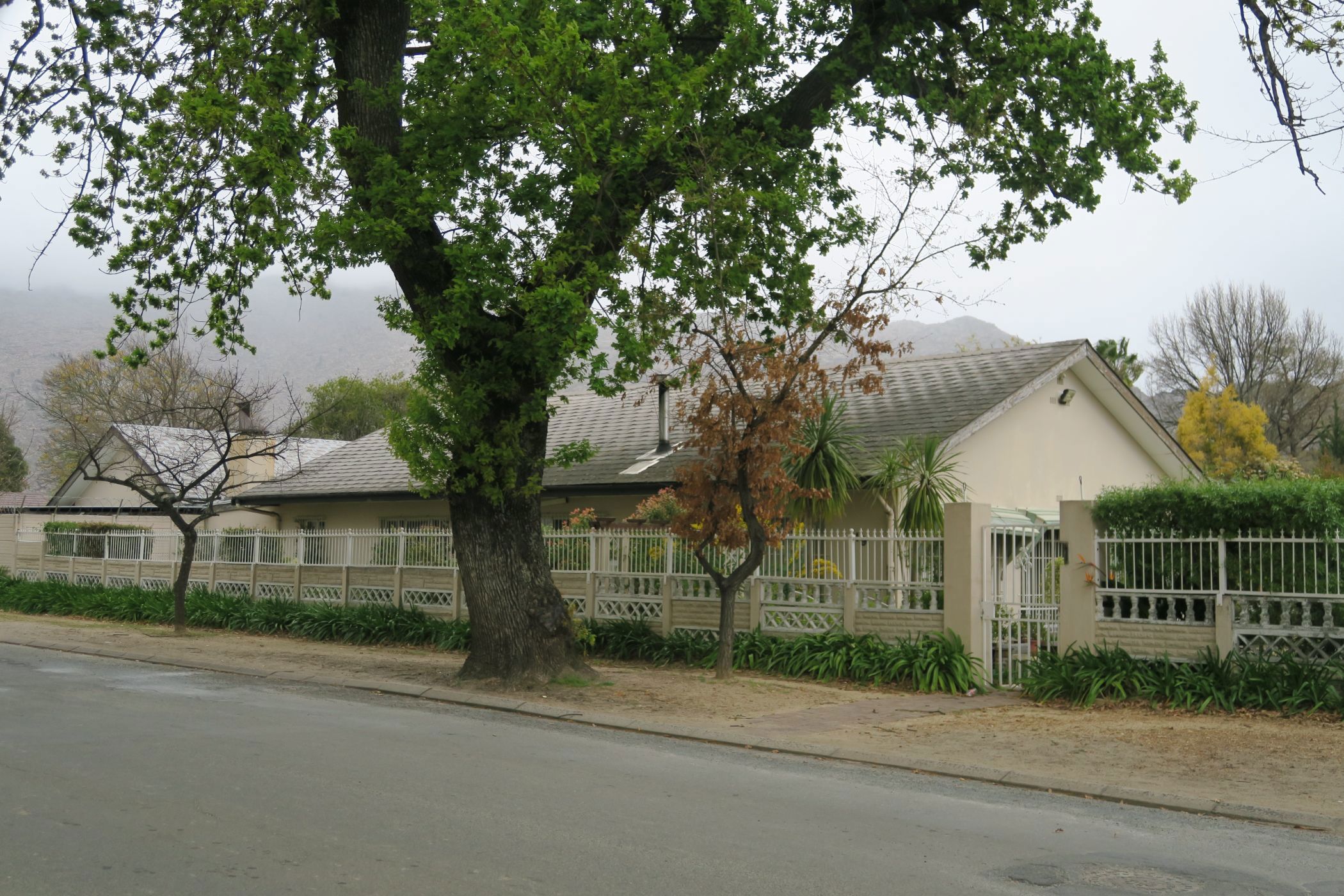 4 Bedroom Singlestorey House For Sale Ceres RV1586838 Pam