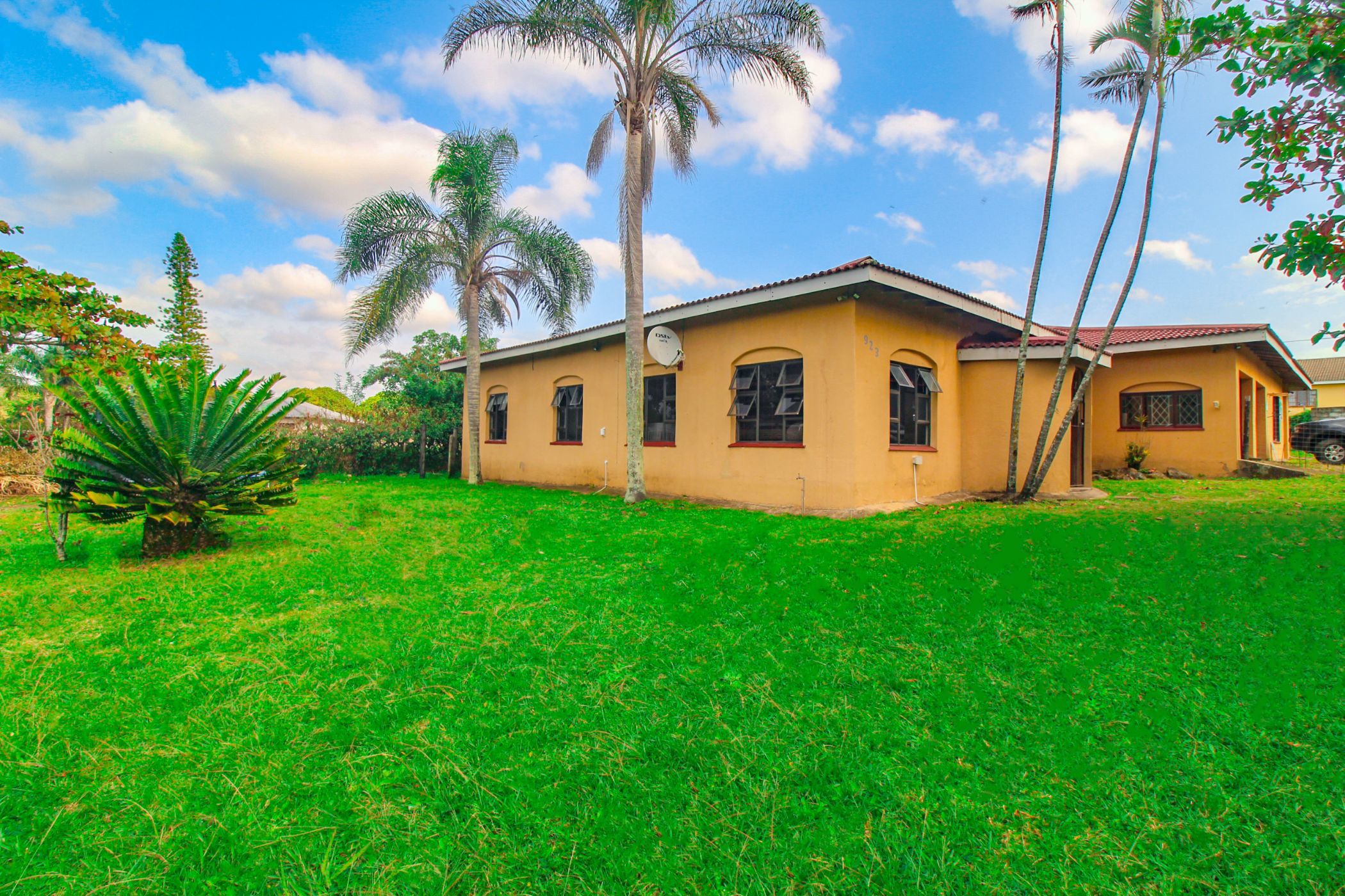 4 bedroom house for sale in Port Edward