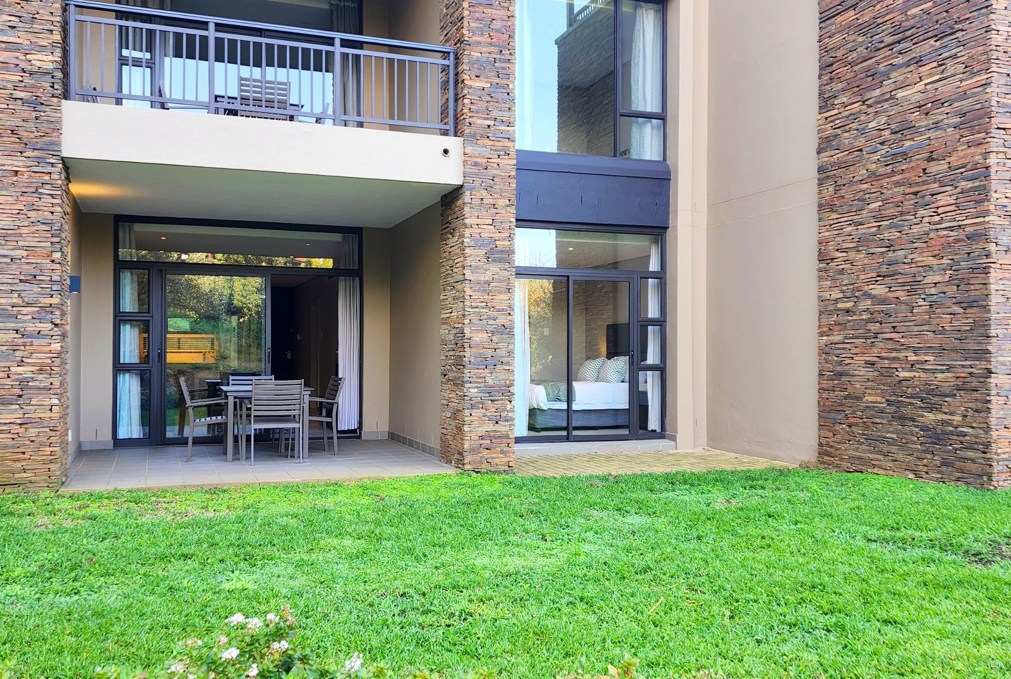 2 bedroom apartment for sale in Zimbali Estate