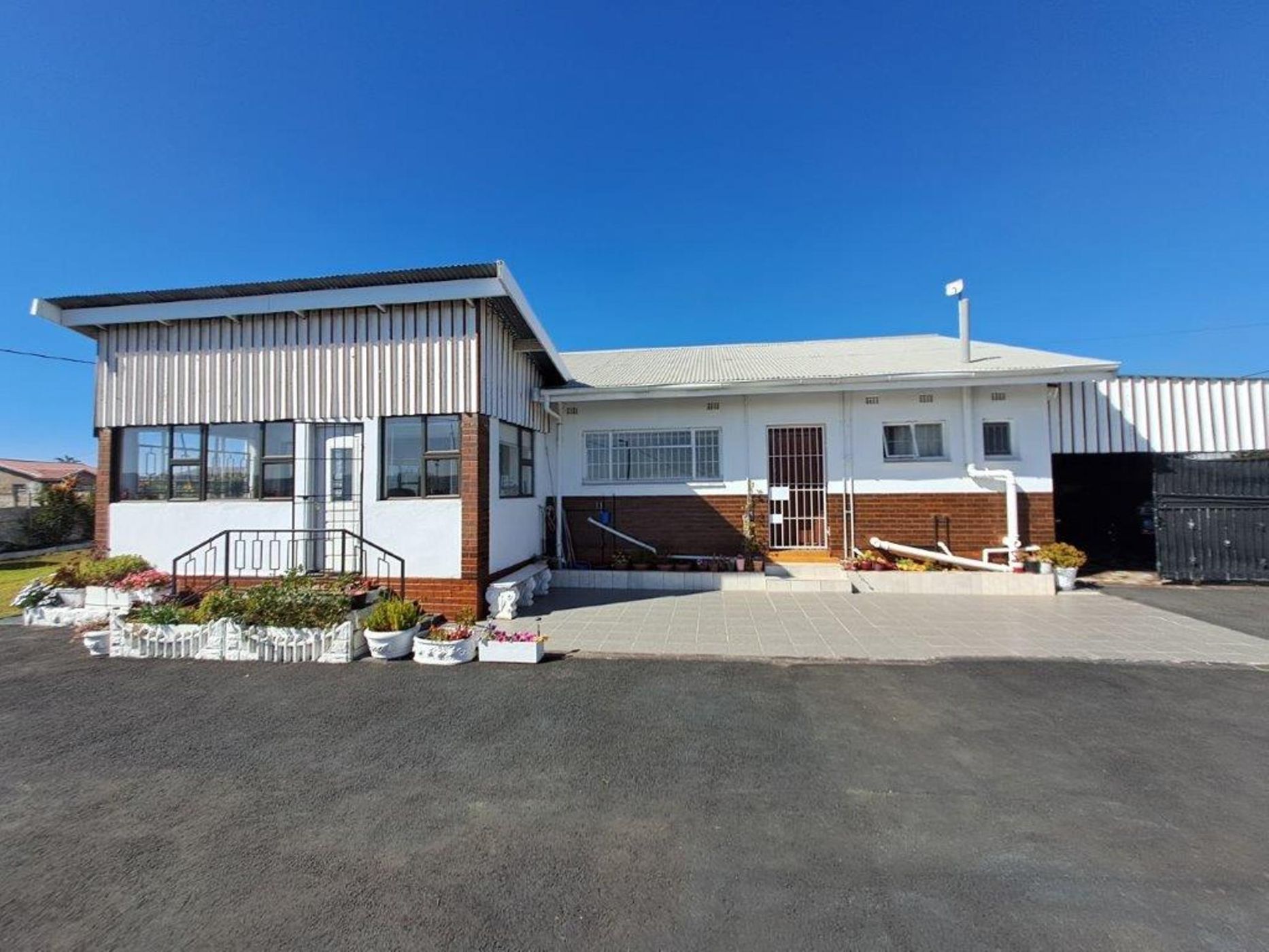 3 Bedroom House For Sale Howick West 1PM1623743 Pam Golding