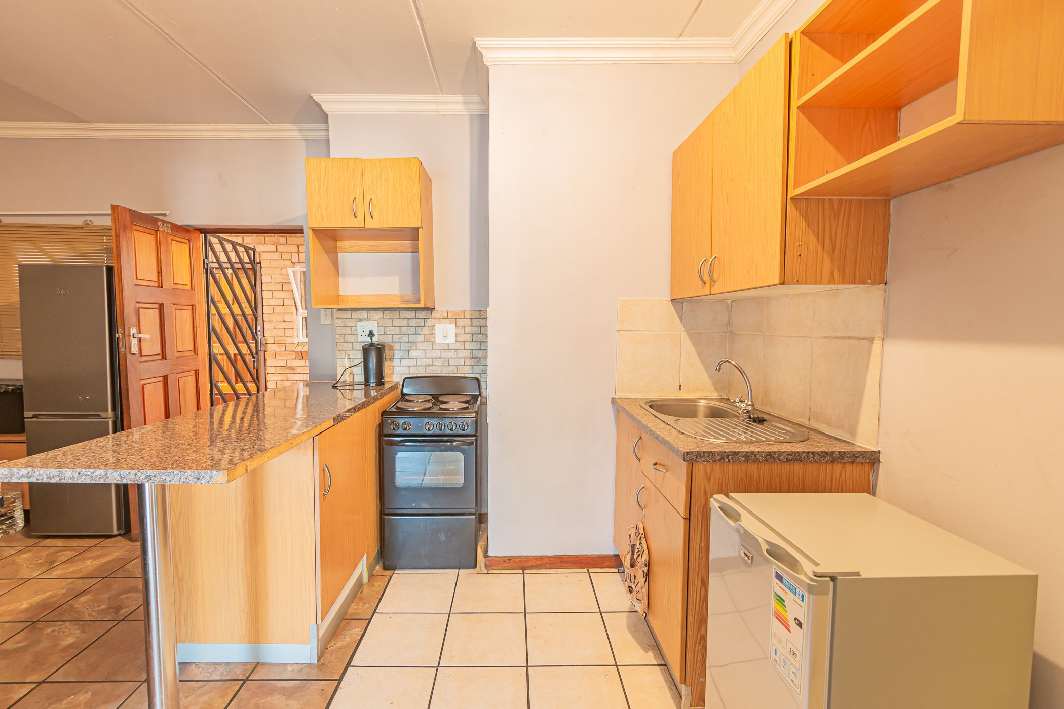 2 Bedroom Apartment For Sale Hillcrest (Pretoria) PT1624404 Pam