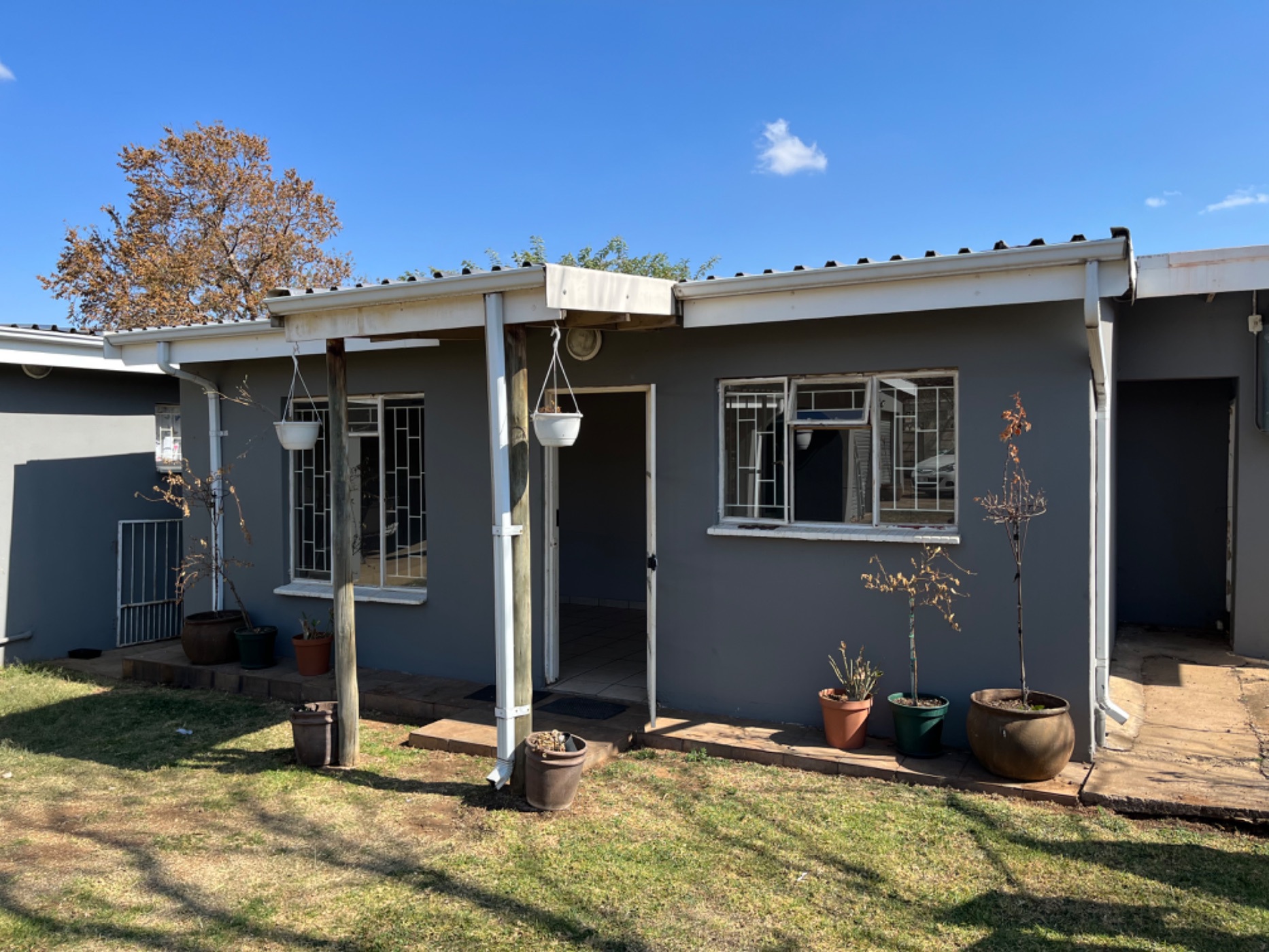 1 Bedroom Apartment To Rent Pioneer Park 1NW1624973 Pam Golding