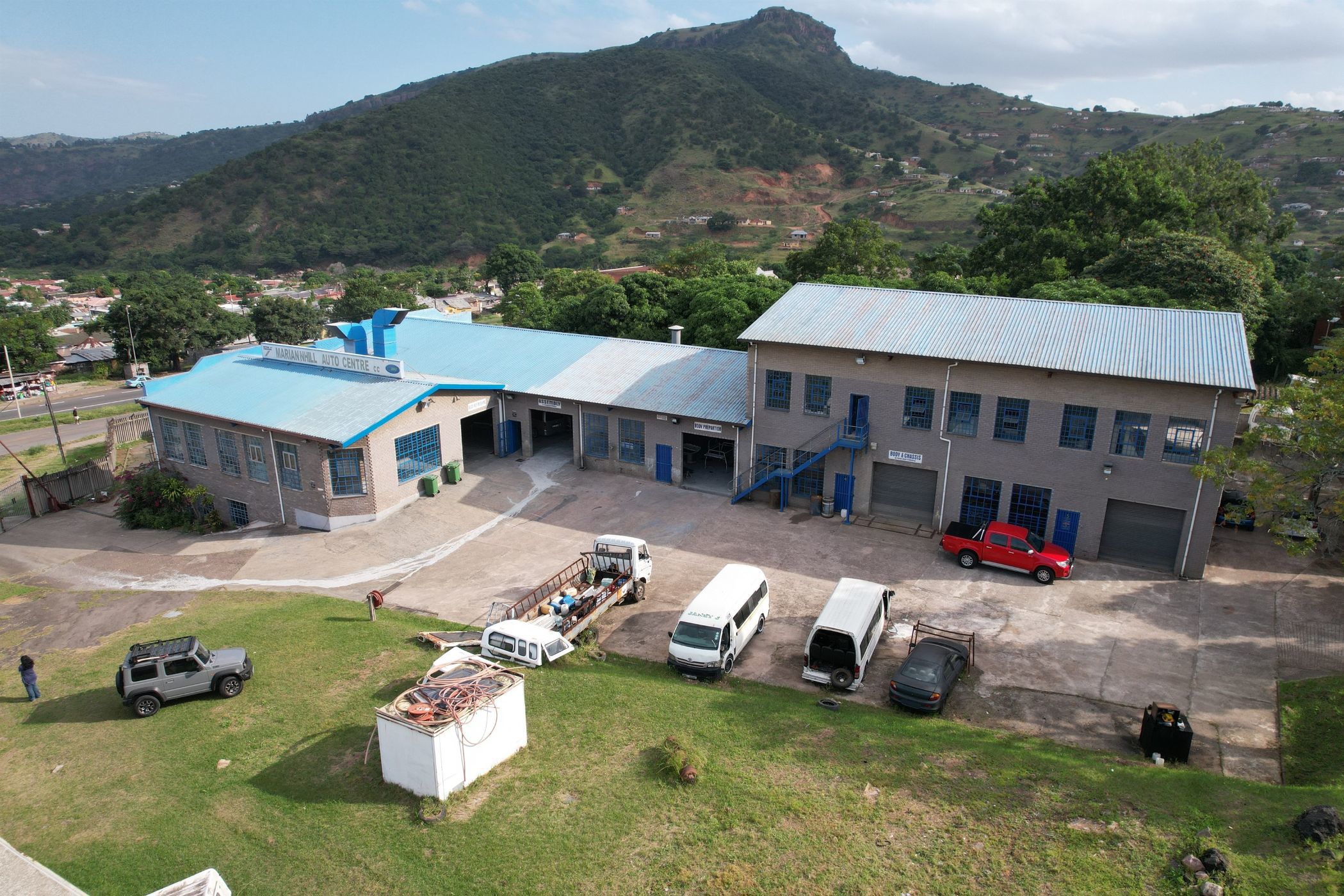 8049 m&sup2; commercial building for sale in Pinetown