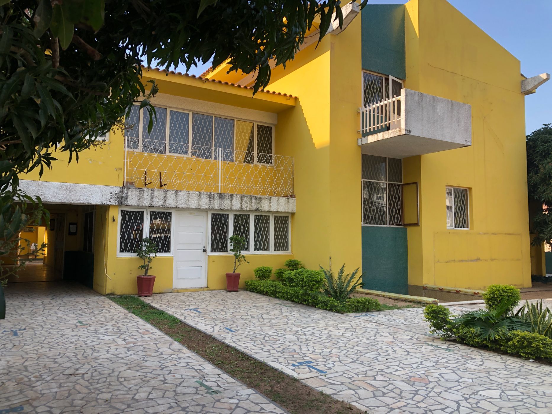 5 bedroom house to rent in Maputo  (Mozambique)
