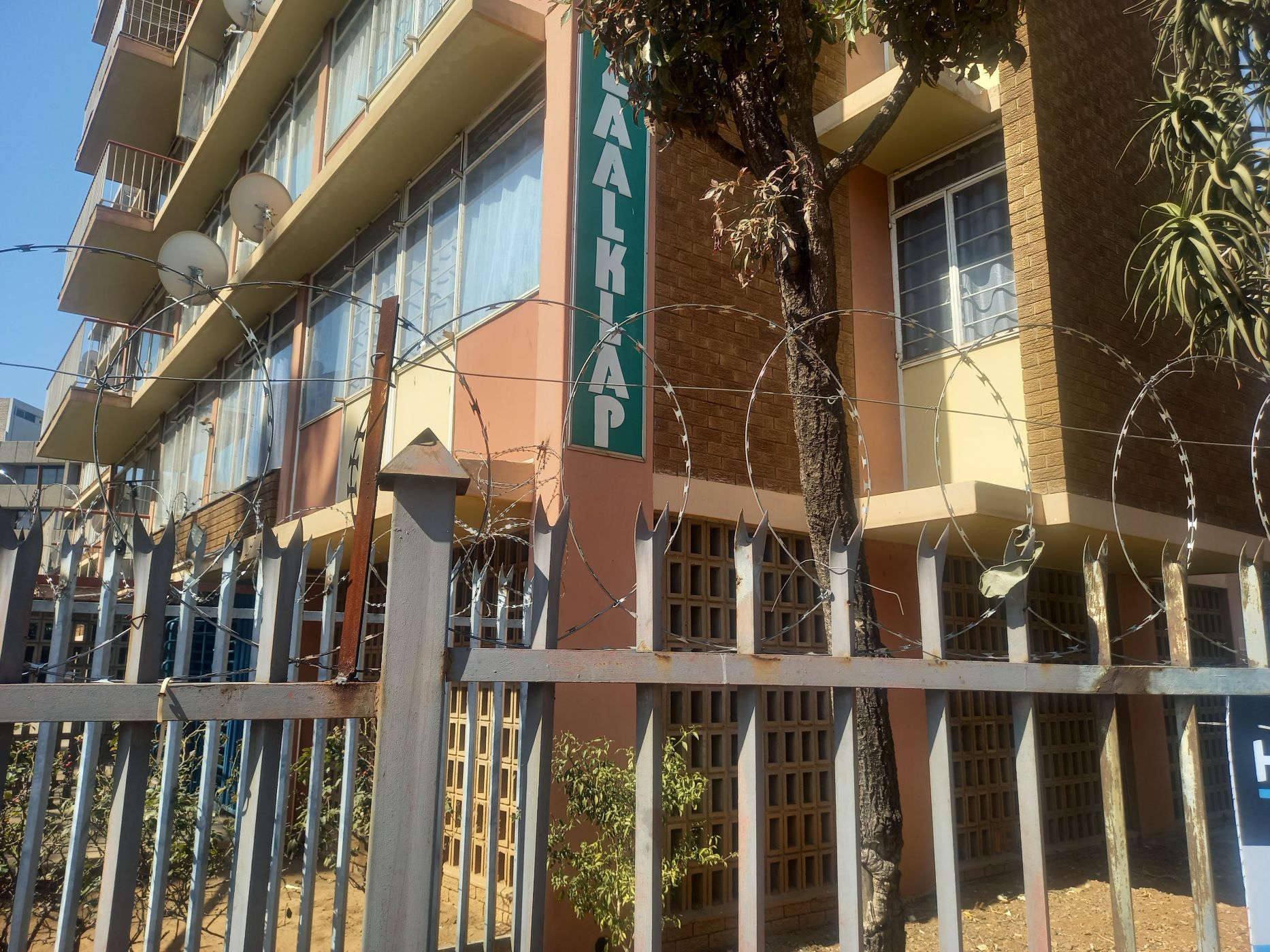 1 Bedroom Apartment For Sale Sunnyside (Pretoria East) PT1625256 Pam Golding Properties