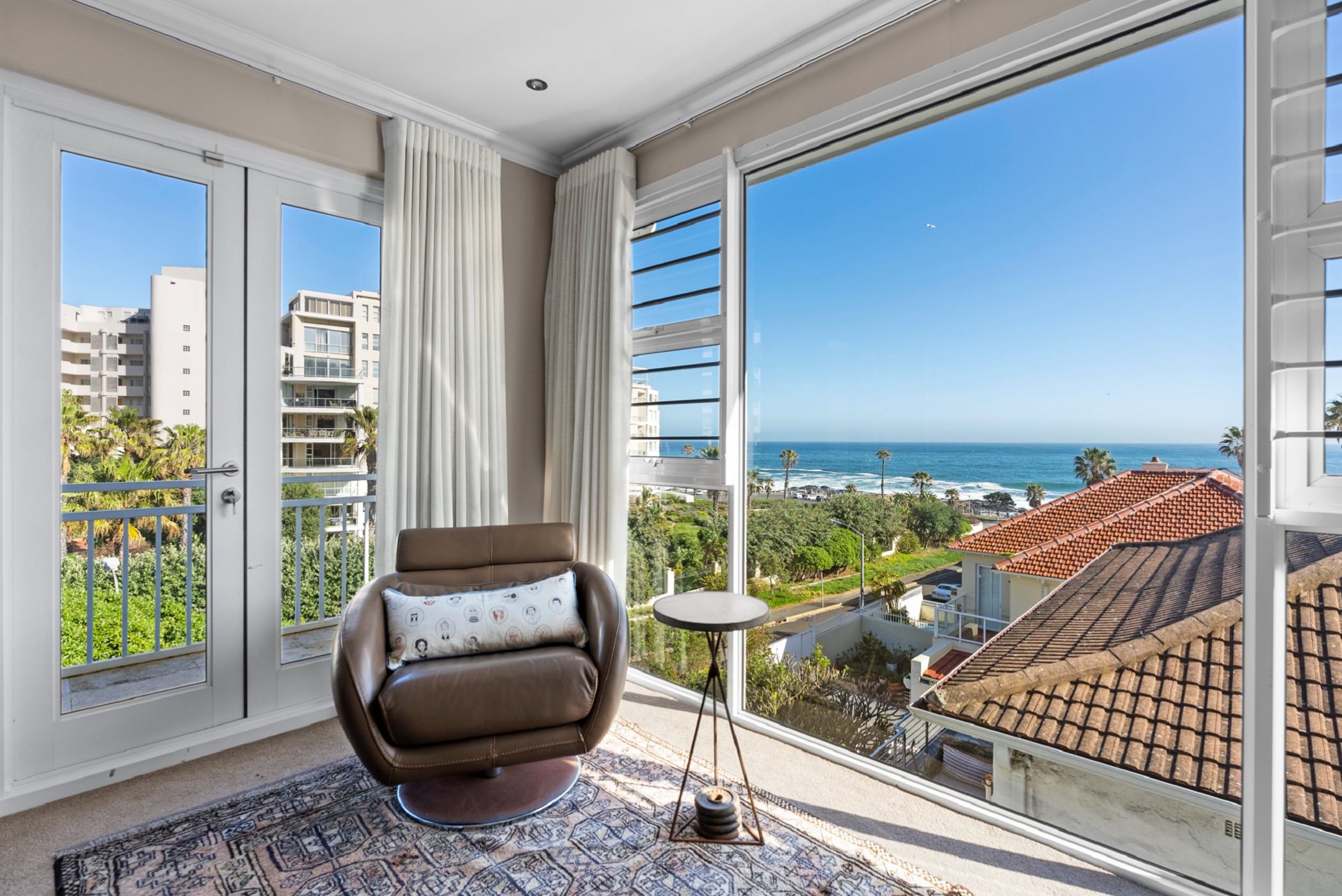 5 Bedroom House For Sale Bantry Bay AS1623914 Pam Golding Properties