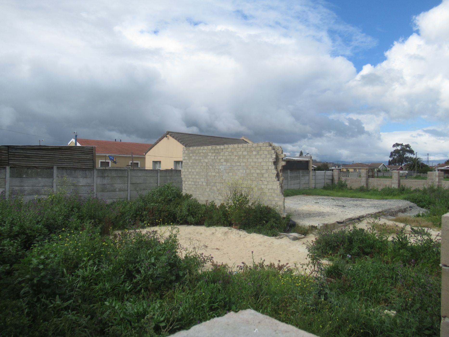 326 m2 Residential Vacant Land For Sale Beverly Park 1KV1625878