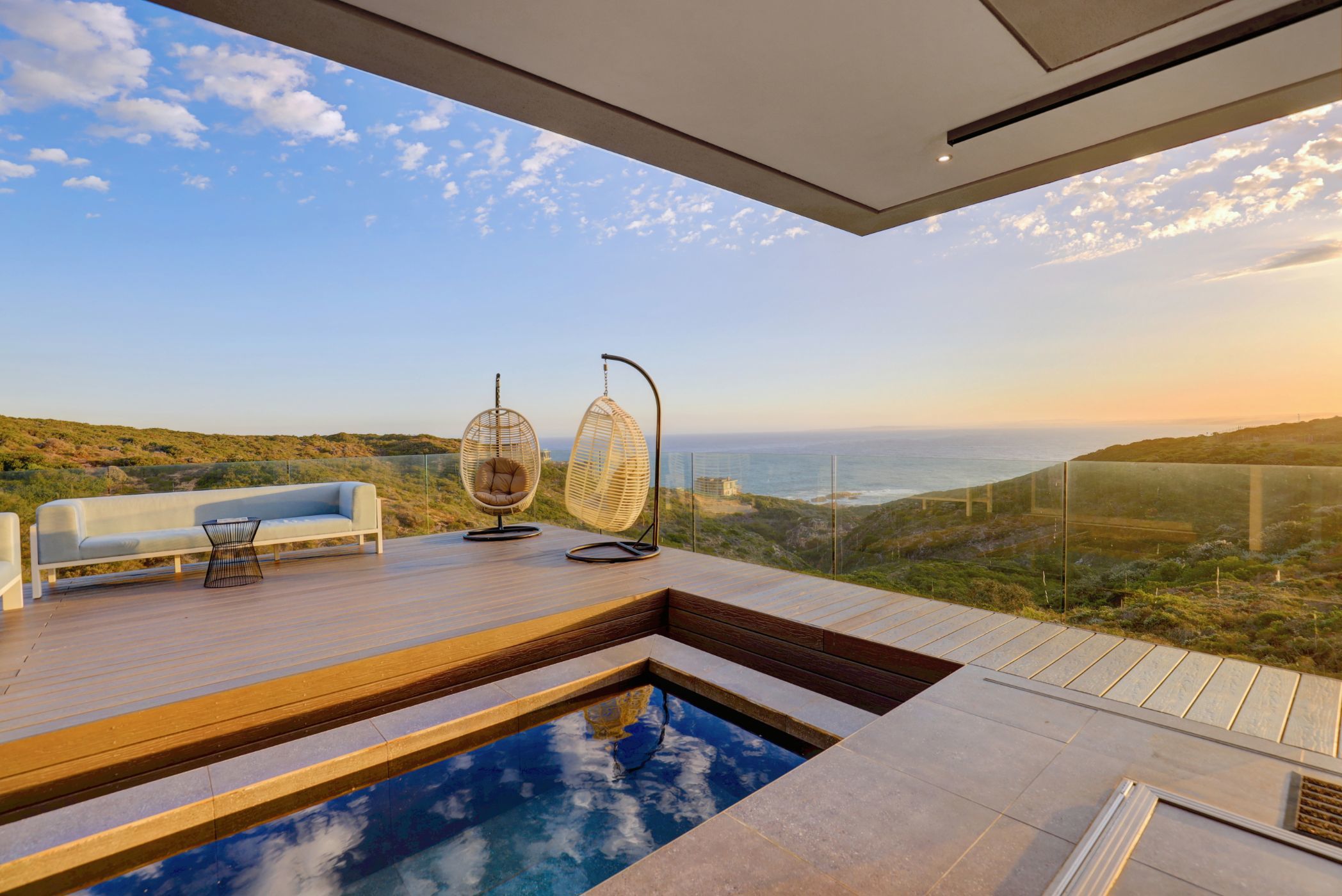 3 bedroom house for sale in Pinnacle Point Golf Estate