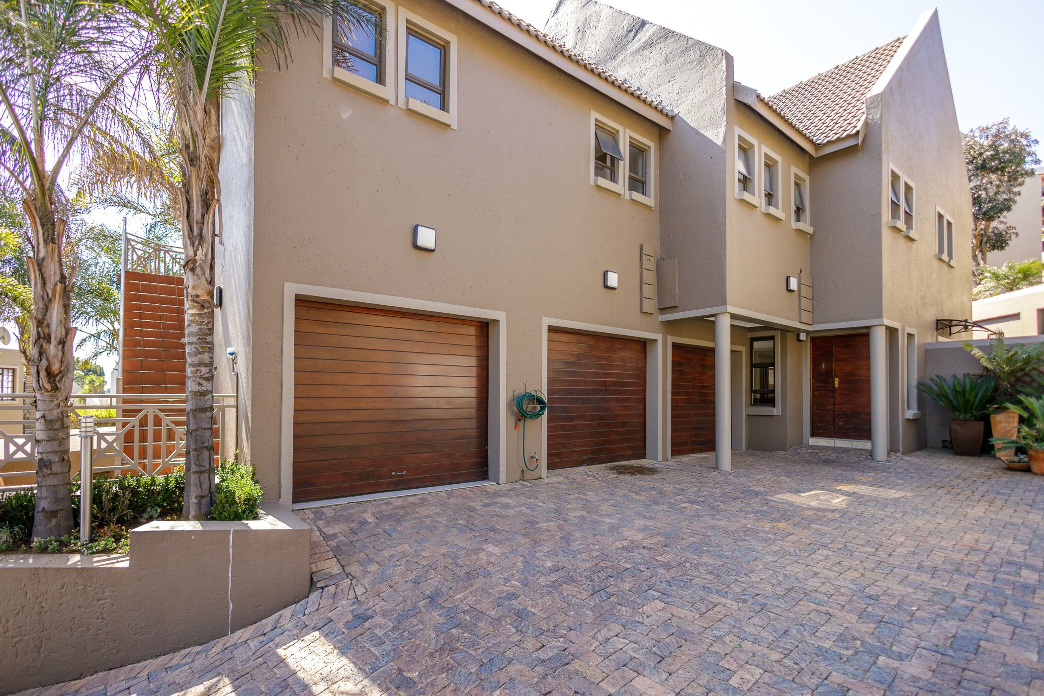 4 Bedroom Doublestorey Cluster For Sale Bedfordview BED1623238