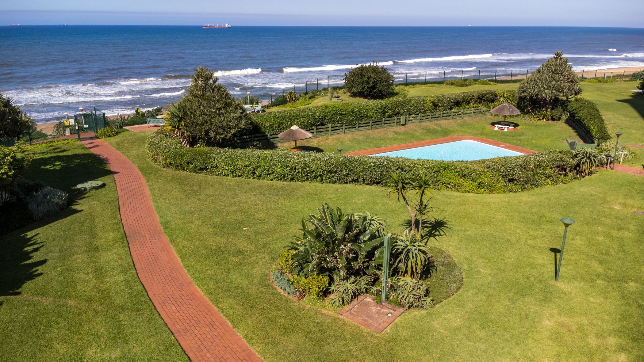 4 Bedroom Apartment For Sale uMhlanga Rocks 1ND1598798 Pam