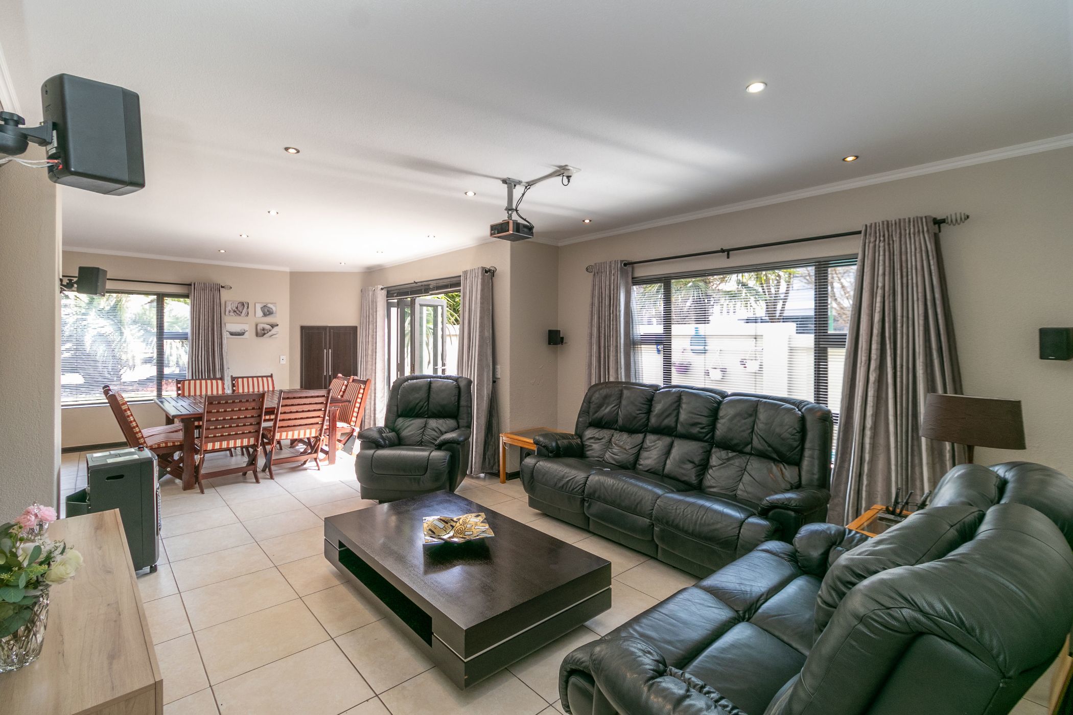 5 Bedroom House For Sale Aspen Hills Nature Reserve 1GV1626109