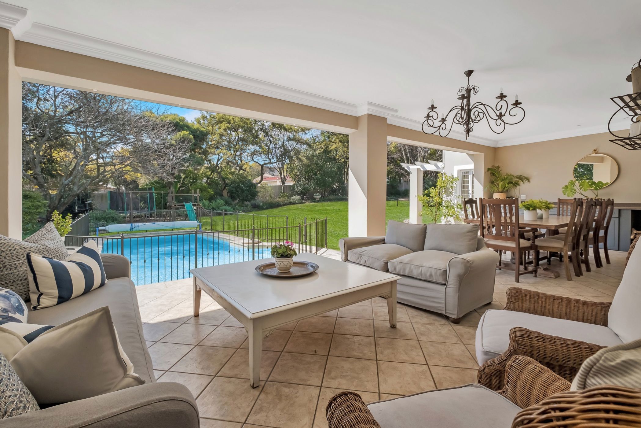 4 Bedroom House For Sale River Club (Sandton) HP1623893 Pam