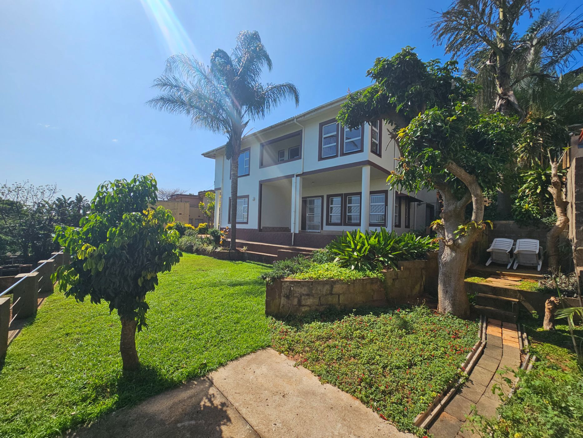 3 bedroom double-storey house for sale in La Mercy