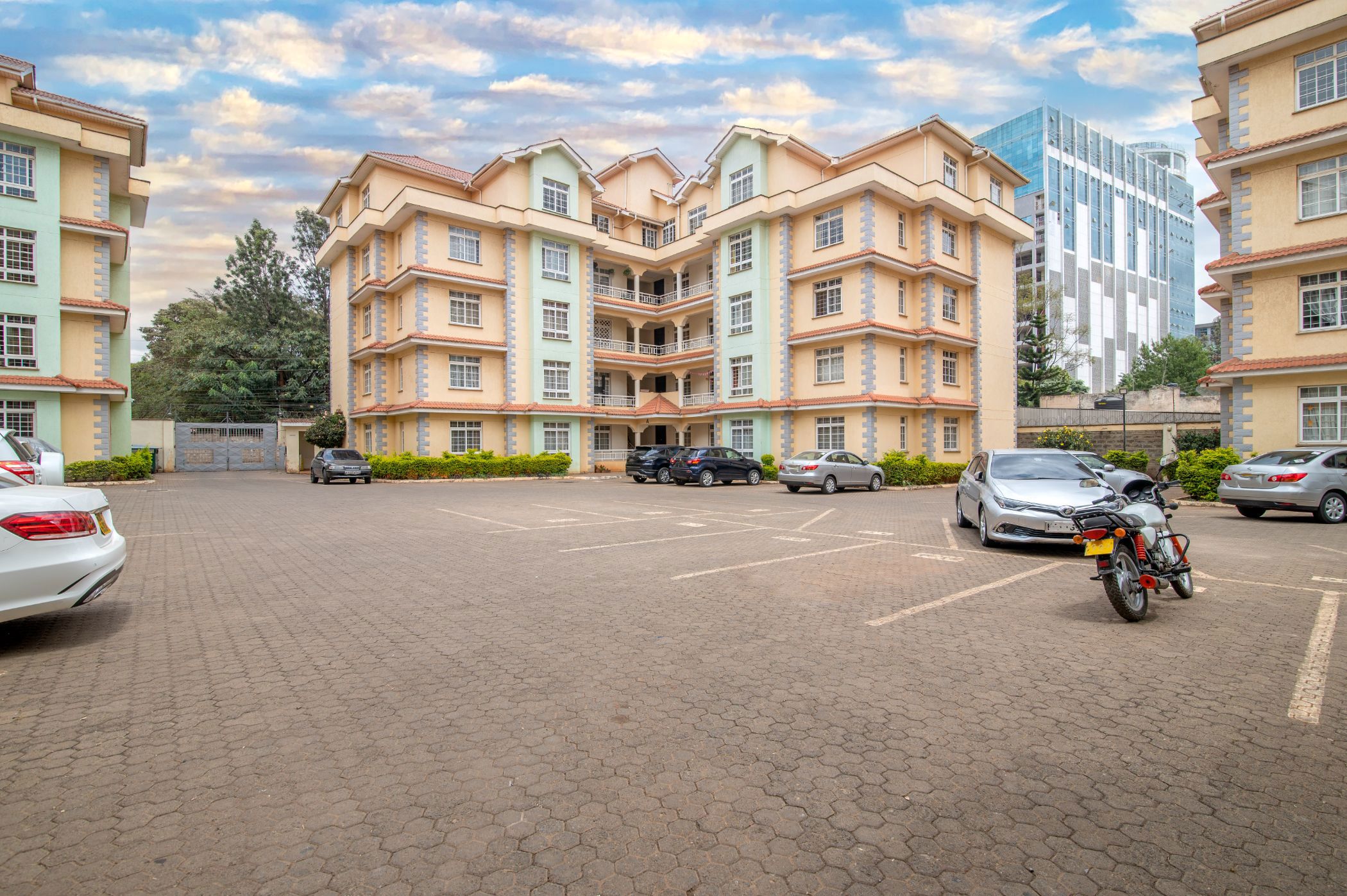 3 bedroom apartment for sale in Parklands (Kenya)