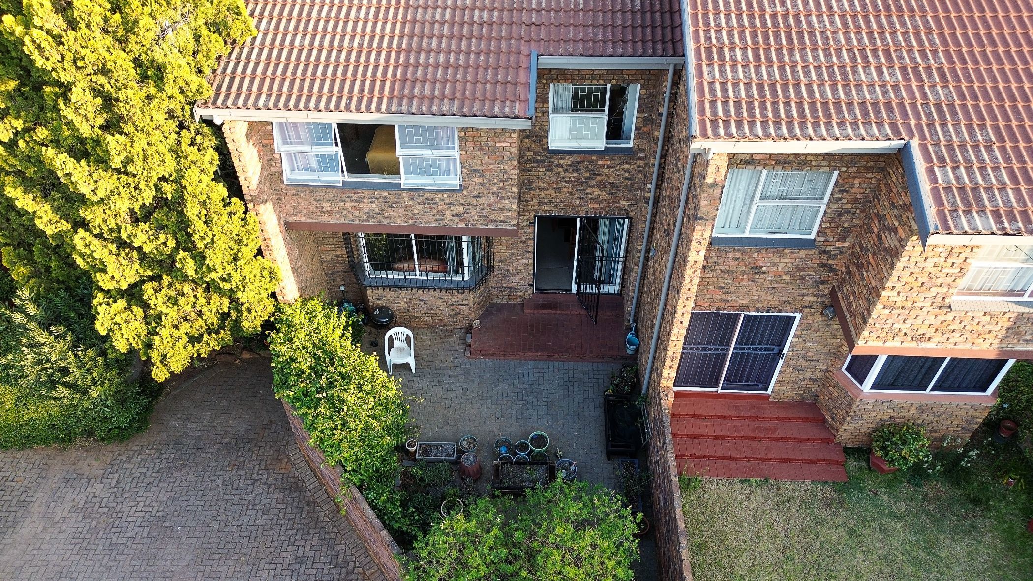 3 Bedroom Townhouse For Sale Faerie Glen PT1627483 Pam Golding Properties