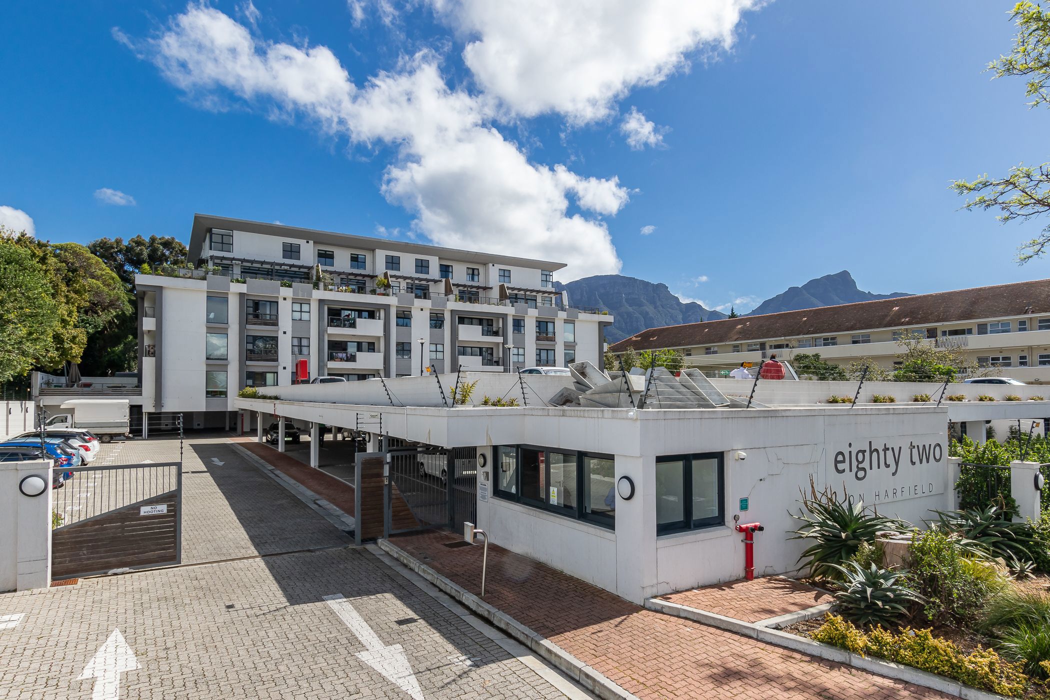 2 Bedroom Apartment For Sale Kenilworth Upper KW1627992 Pam