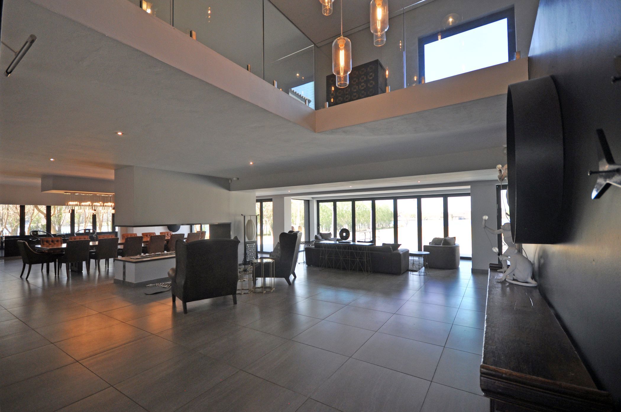 5 Bedroom House For Sale Marlbank 1VT1629875 Pam Golding Properties