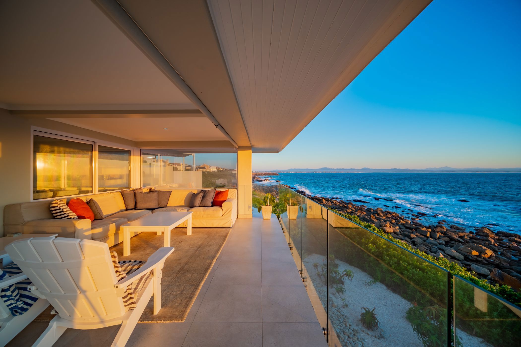 4 bedroom beachfront villa for sale in St Francis Bay