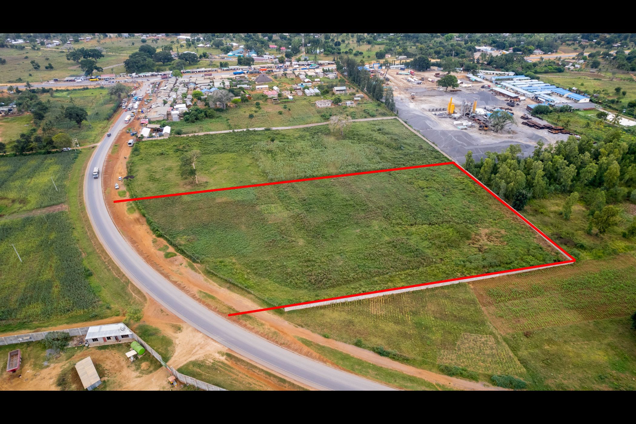 4.65 acres commercial vacant land for sale in Kilifi (Kenya)