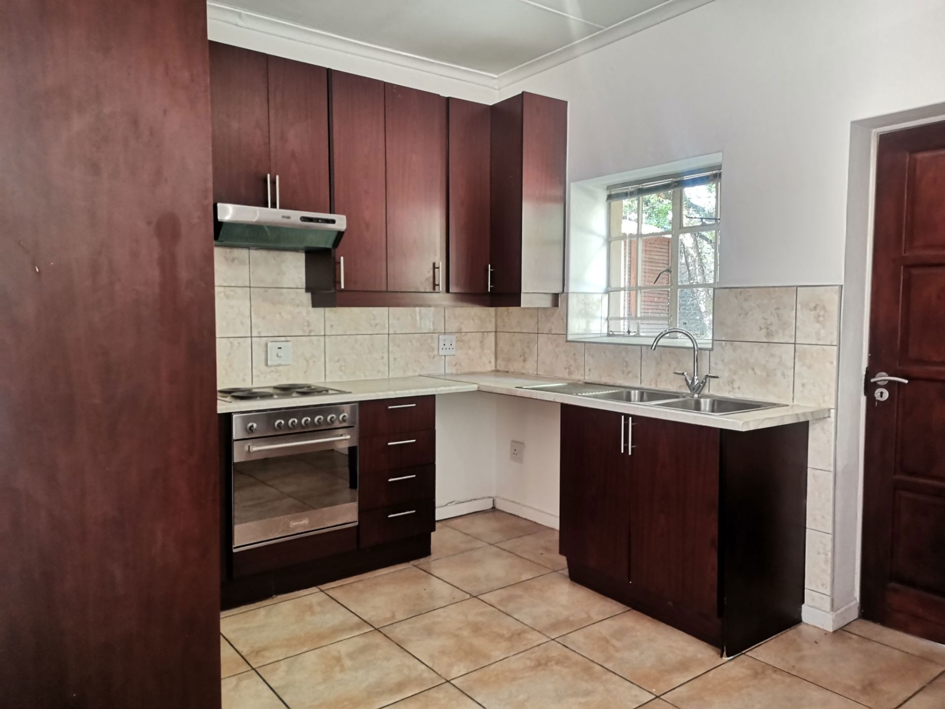 2 Bedroom House To Rent | Woodmead | JBL1632314 | Pam Golding Properties