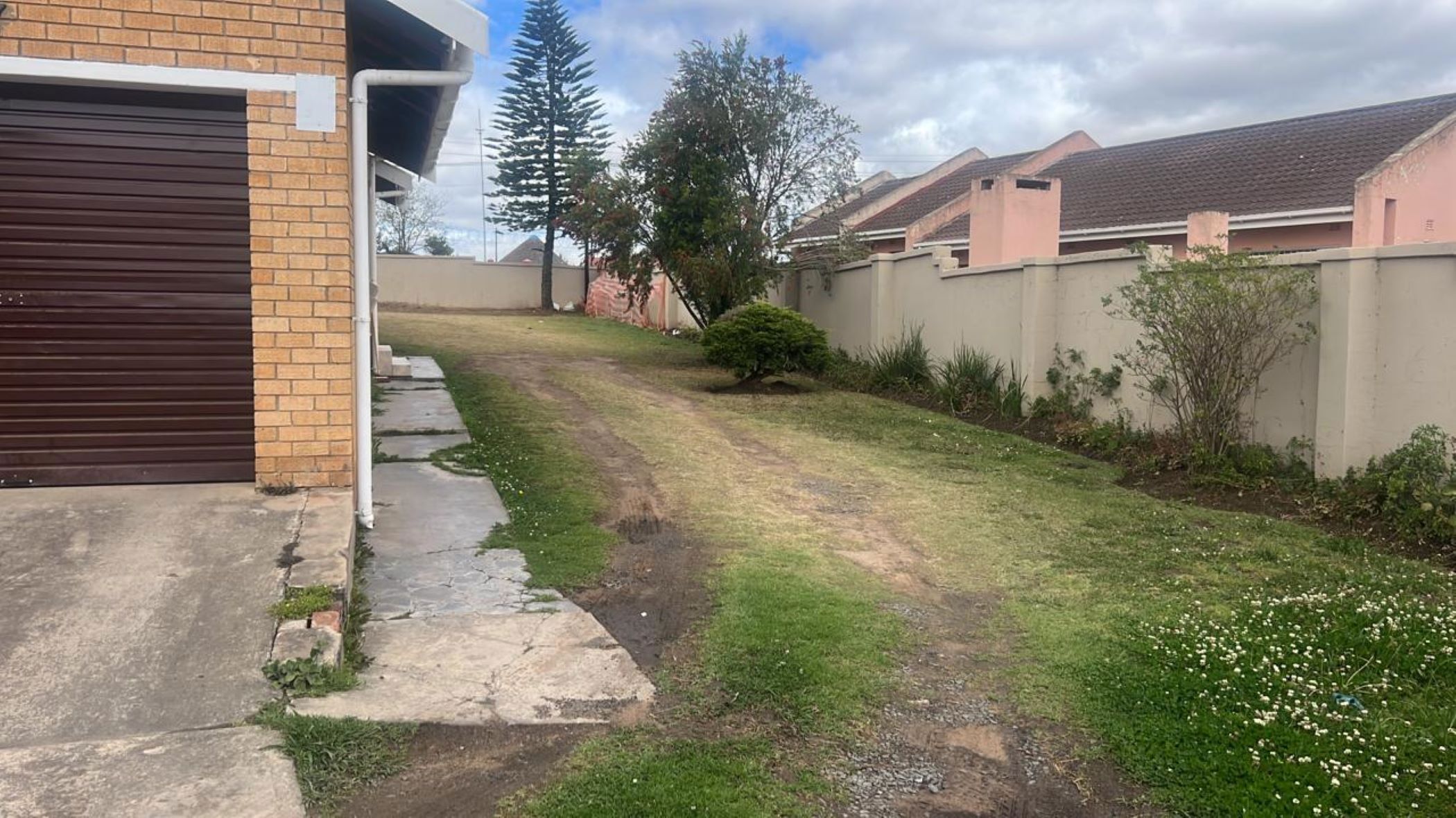 4 Bedroom House For Sale Southridge Park 1MH1630481 Pam Golding Properties