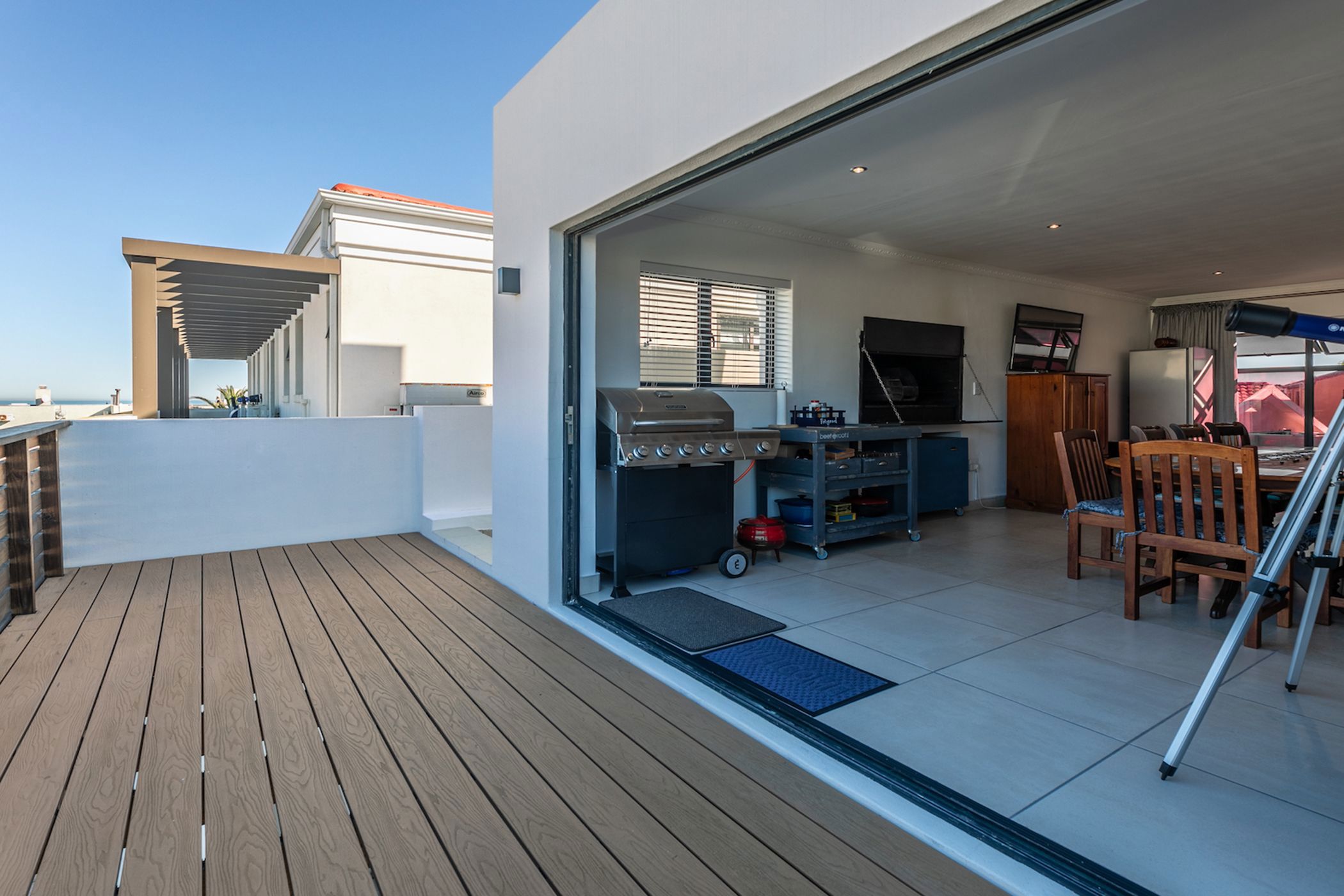 3-bedroom-house-for-sale-melkbosstrand-1tv1630613-pam-golding