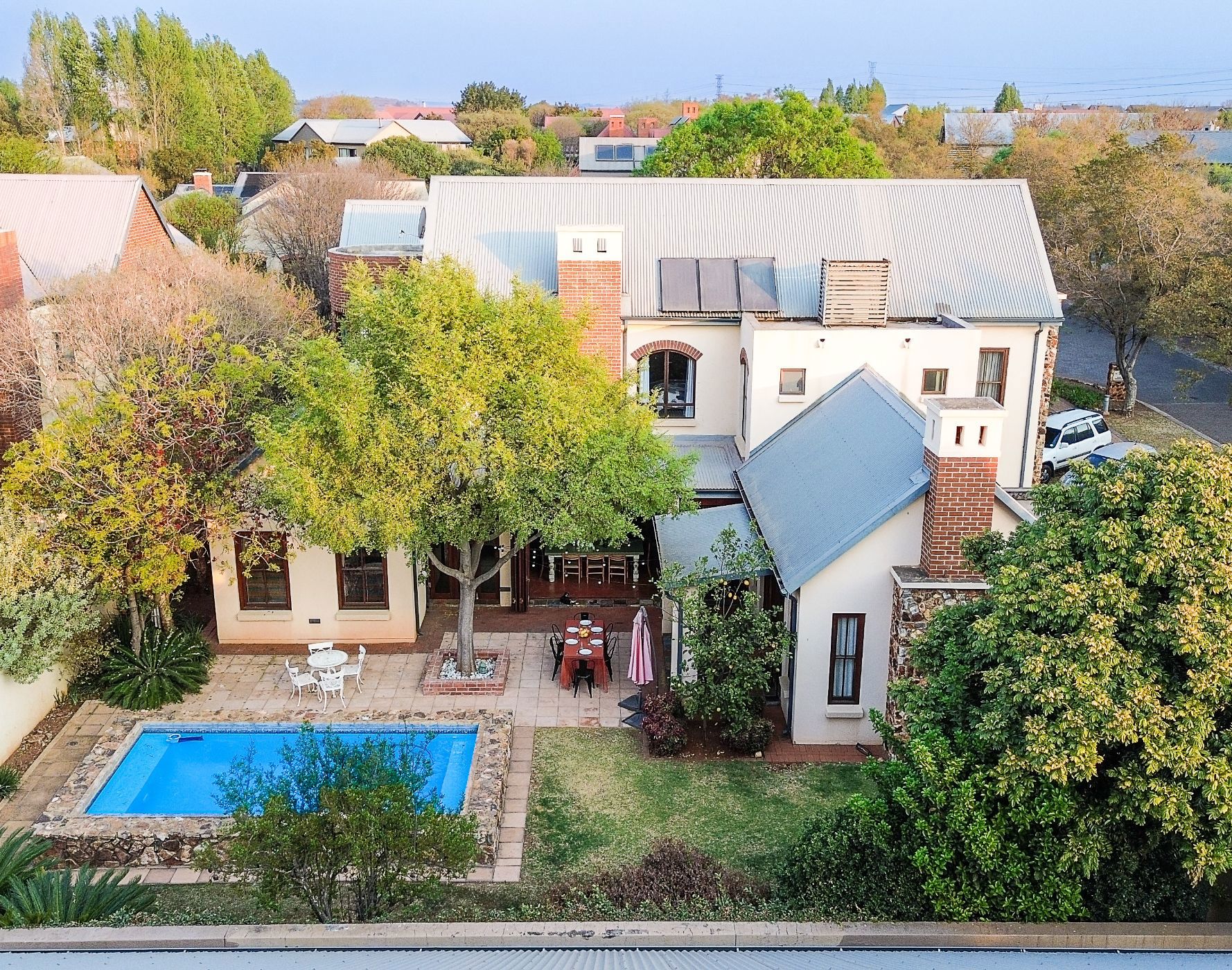 6 Bedroom Security Estate Home For Sale Southdowns Estate CN1627201