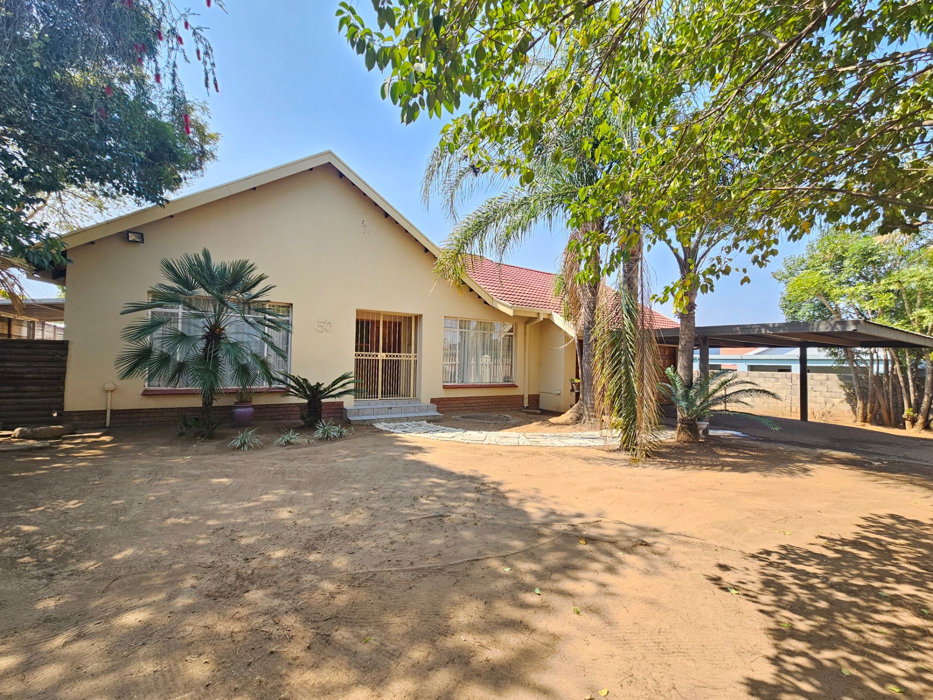 4 bedroom house for sale in Pioneer Park