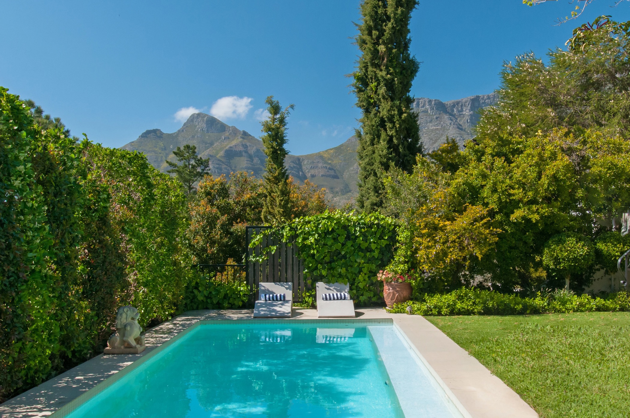 5 Bedroom House For Sale Tamboerskloof AS1627851 Pam Golding