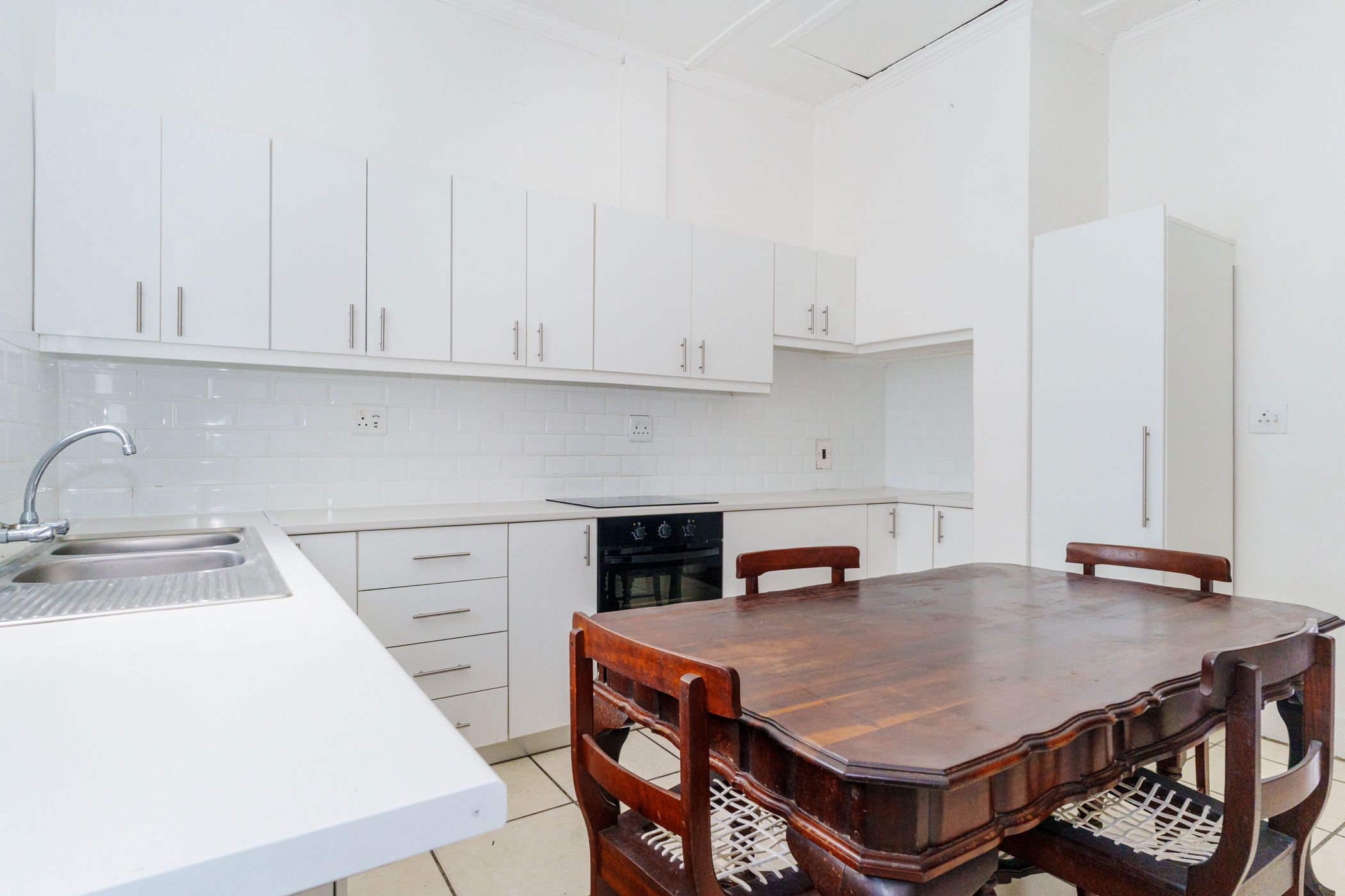 3 Bedroom Apartment For Sale Walmer Estate (Cape Town) KW1629899