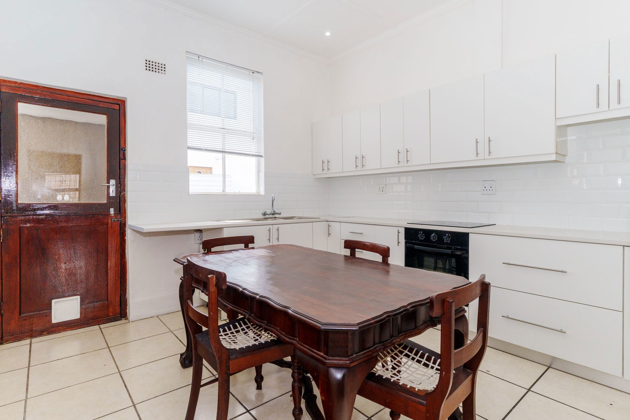 3 Bedroom Apartment For Sale Walmer Estate (Cape Town) KW1629899