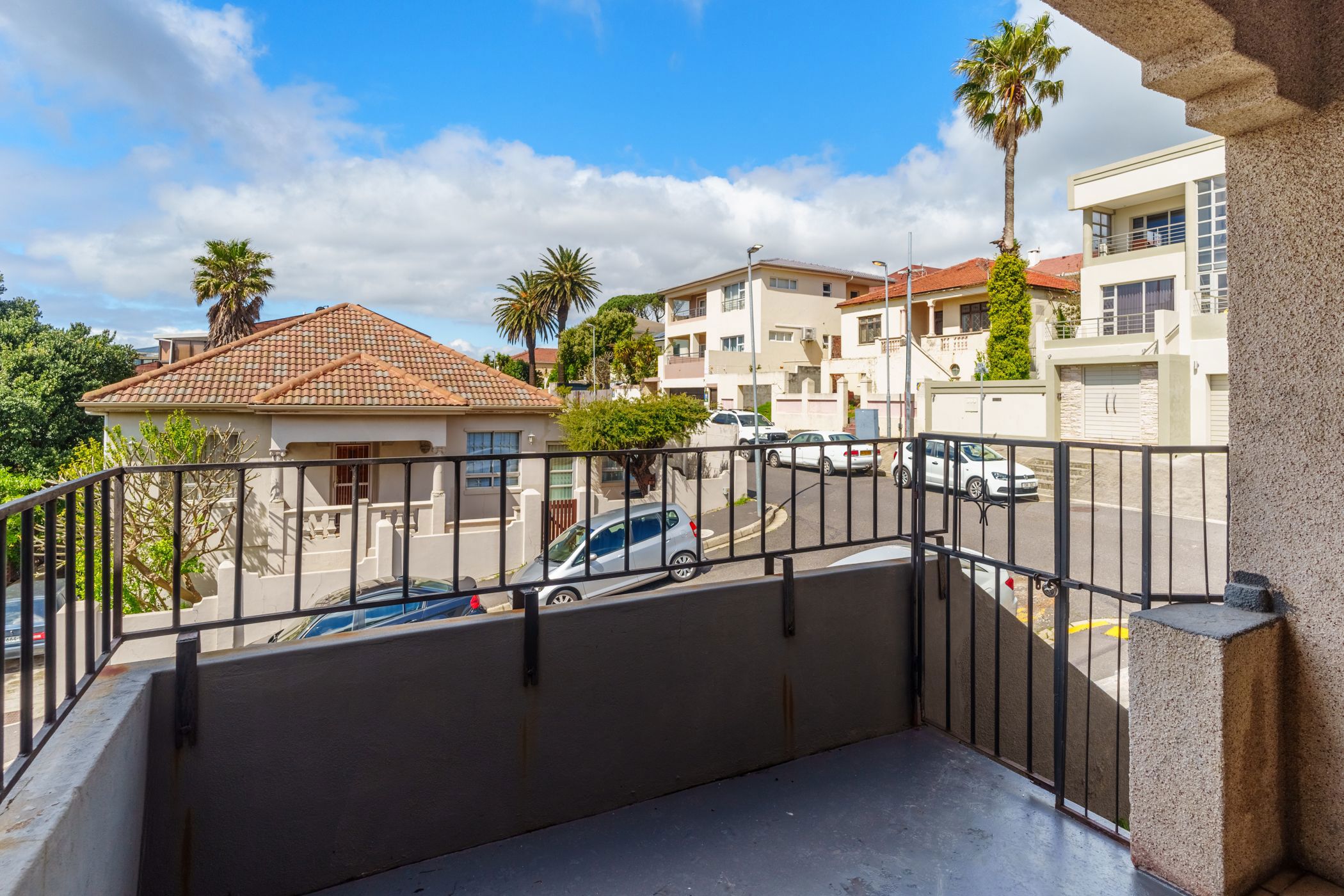 3 Bedroom Apartment For Sale Walmer Estate (Cape Town) KW1629899